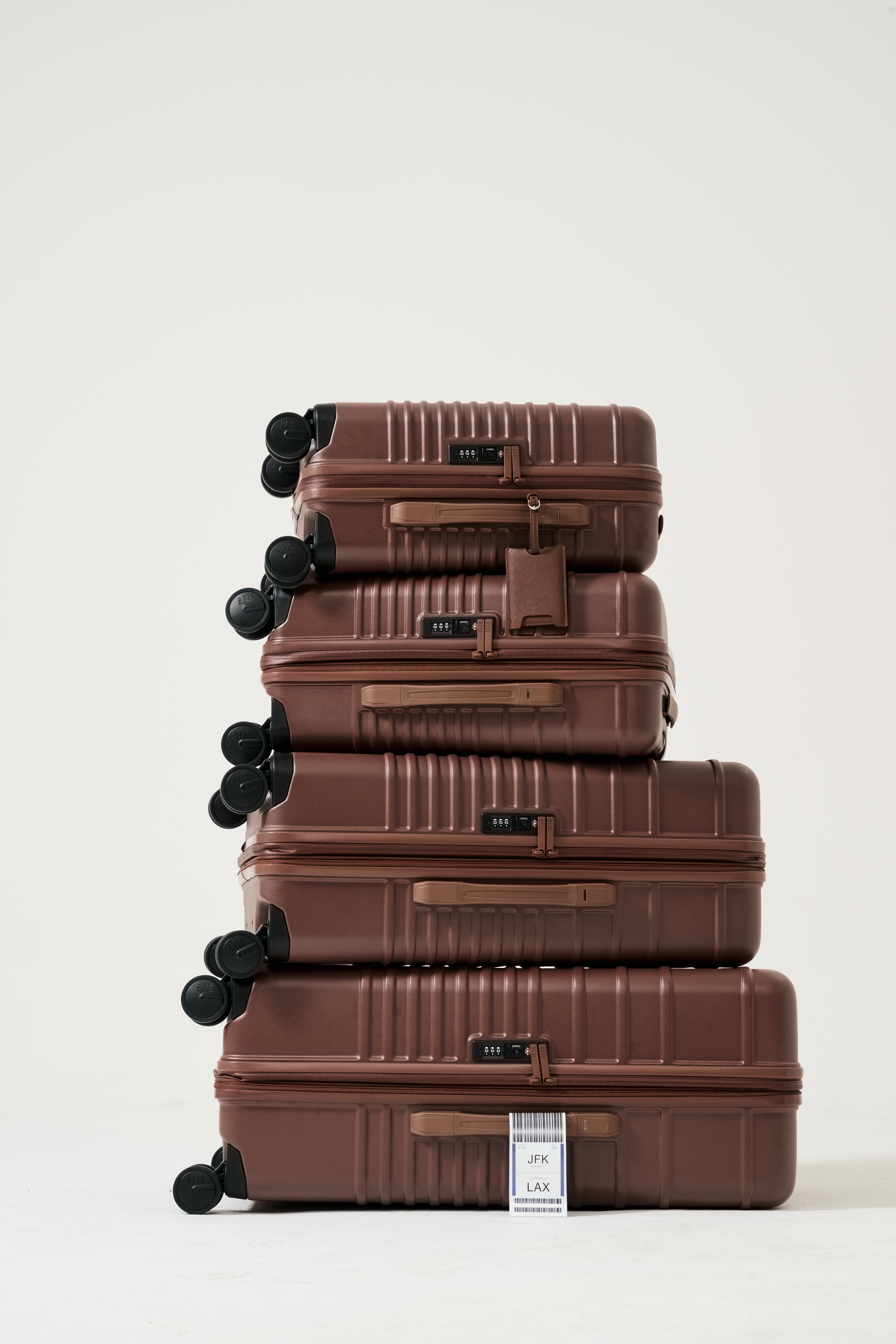 beis-the-medium-check-in-roller-valise-maple-rigide image 5