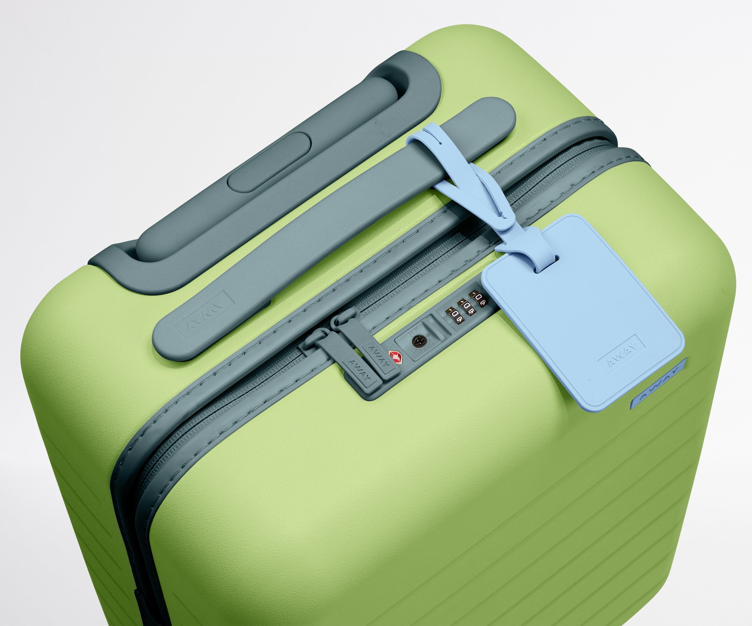 away-born-ready-bundle-set-voyage-bagages-organis-s image 6