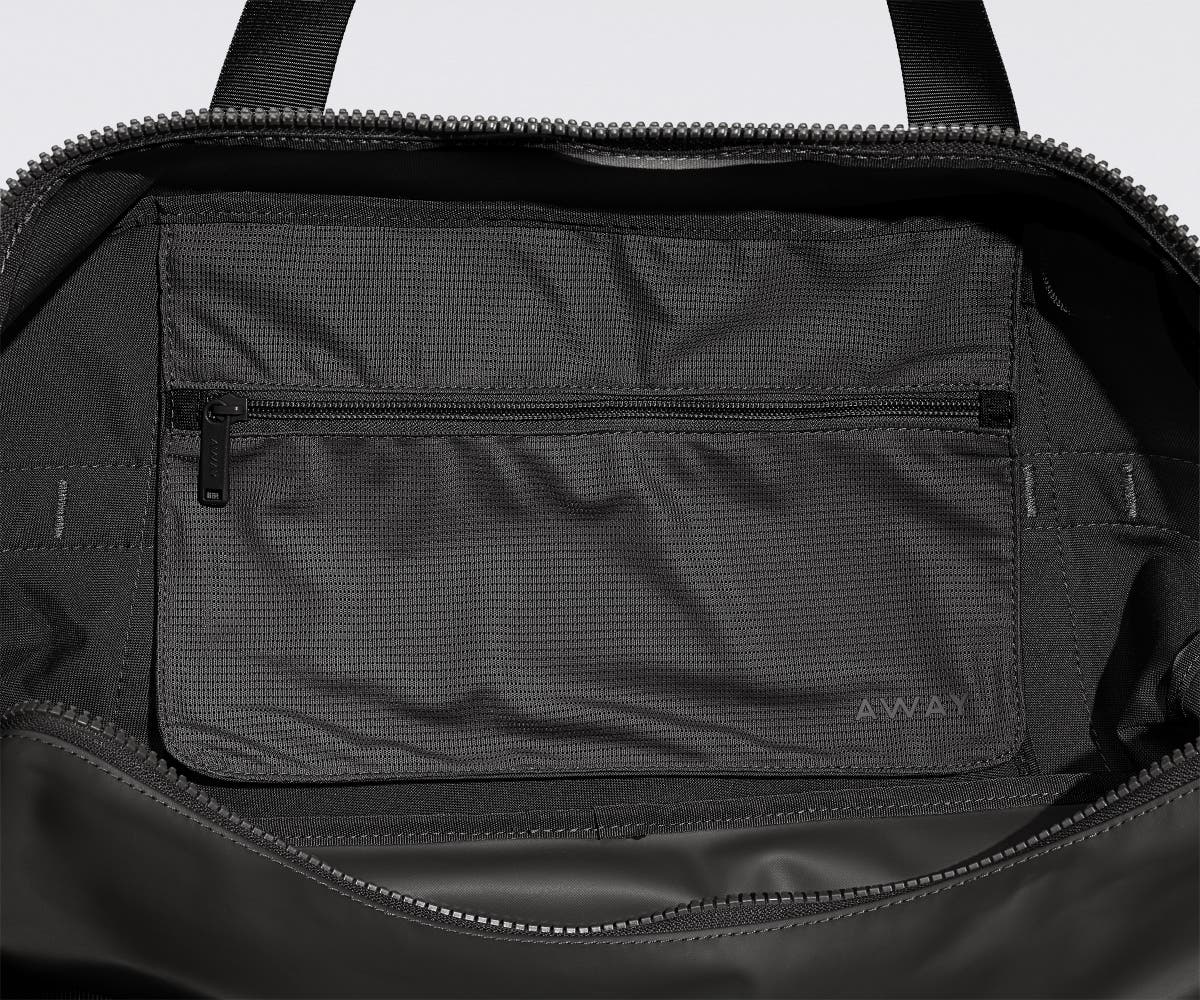 away-active-duffle-40l-sac-voyage-noir-l-ger-d-perlant image 5