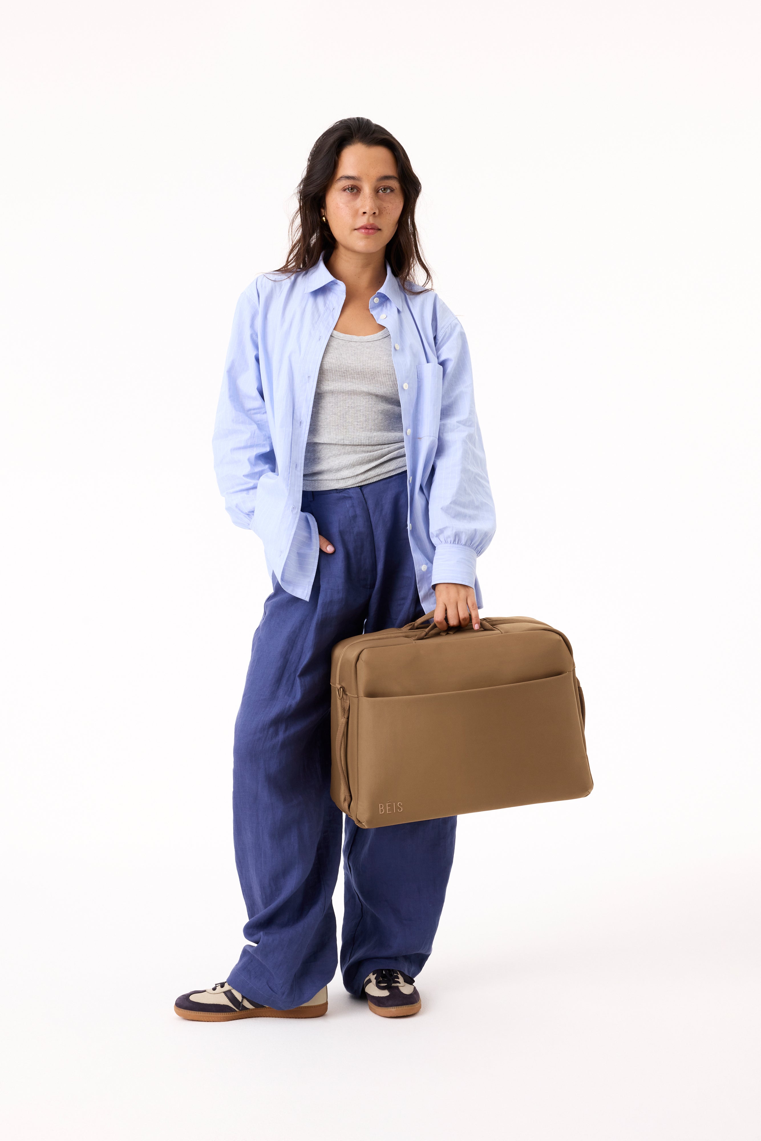 beis-ultimate-travel-duffle-sac-voyage-camel image 5