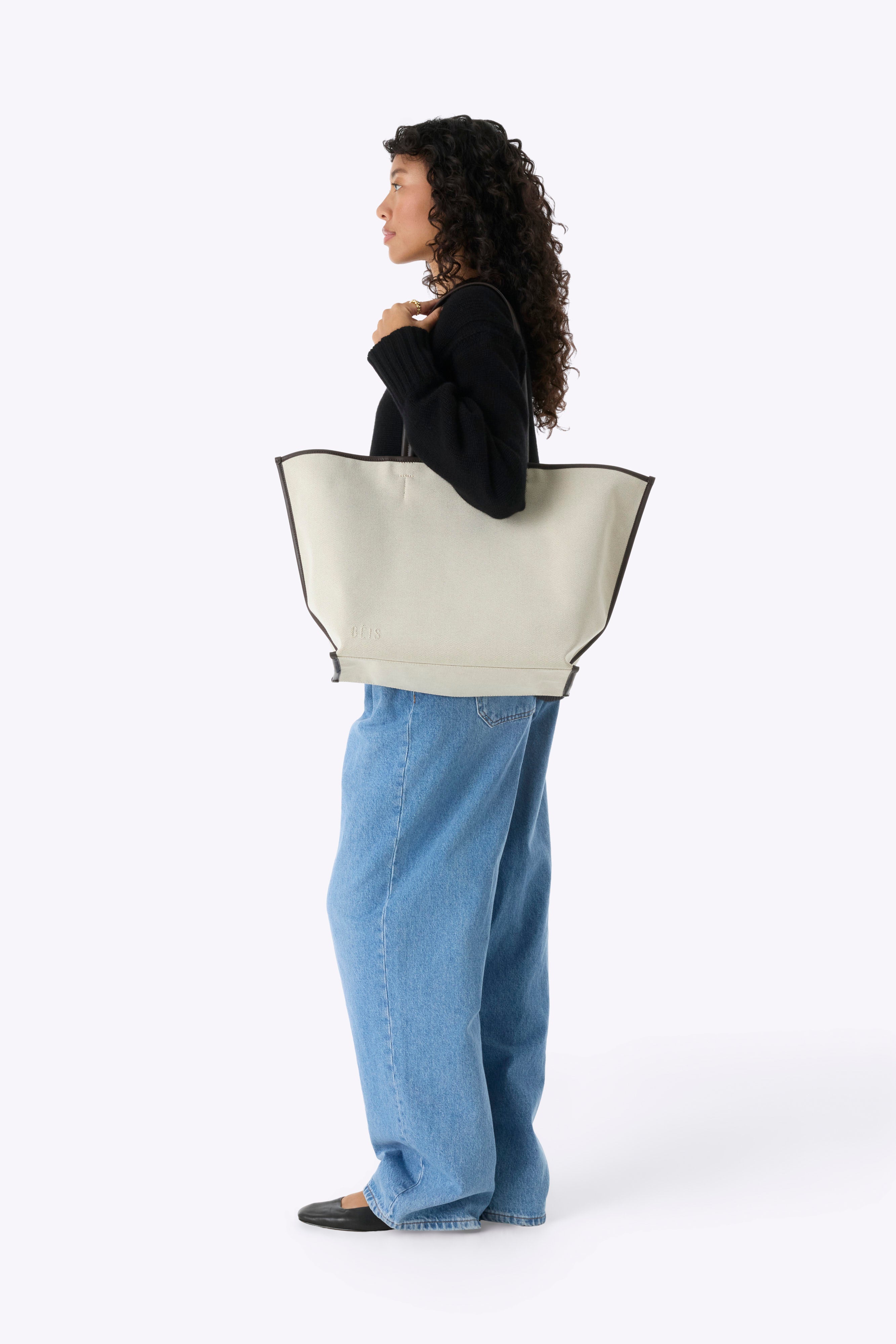 beis-the-canvas-and-leather-tote-sac-tote-cuir-espresso image 5