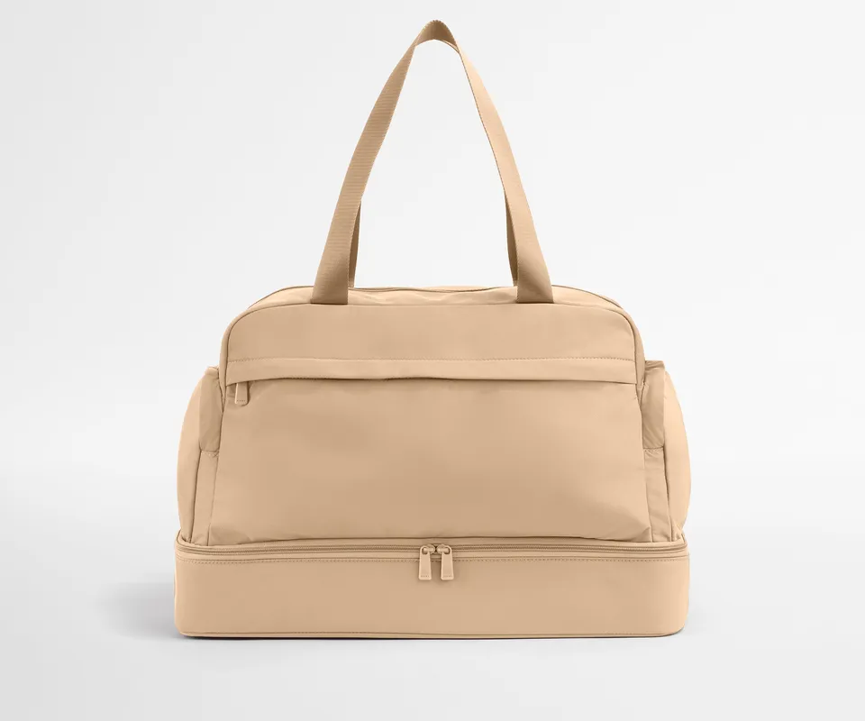away-featherlight-weekender-sac-voyage-camel-44l image 1