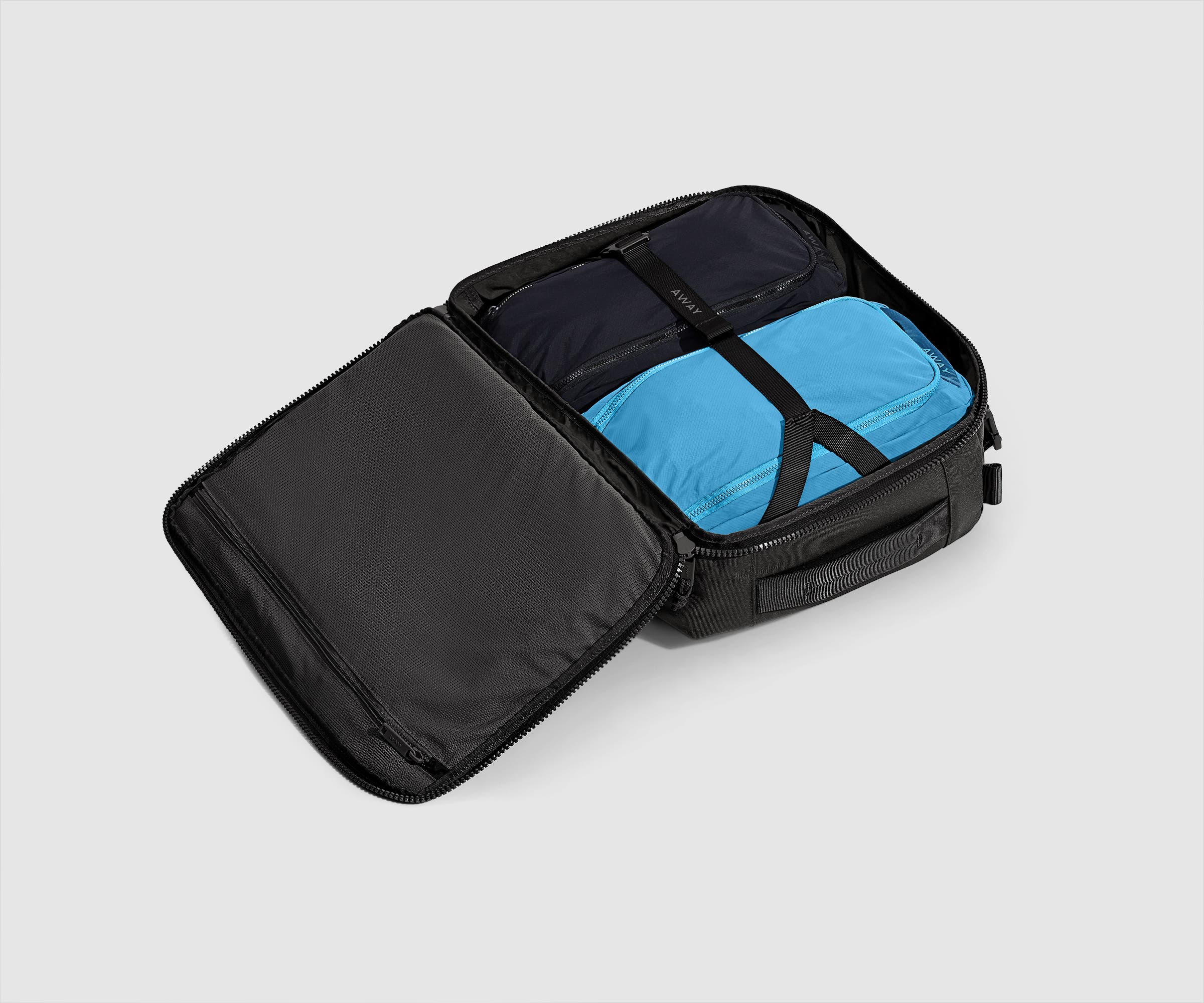 away-active-convertible-backpack-sac-dos-25l-jet-black image 5