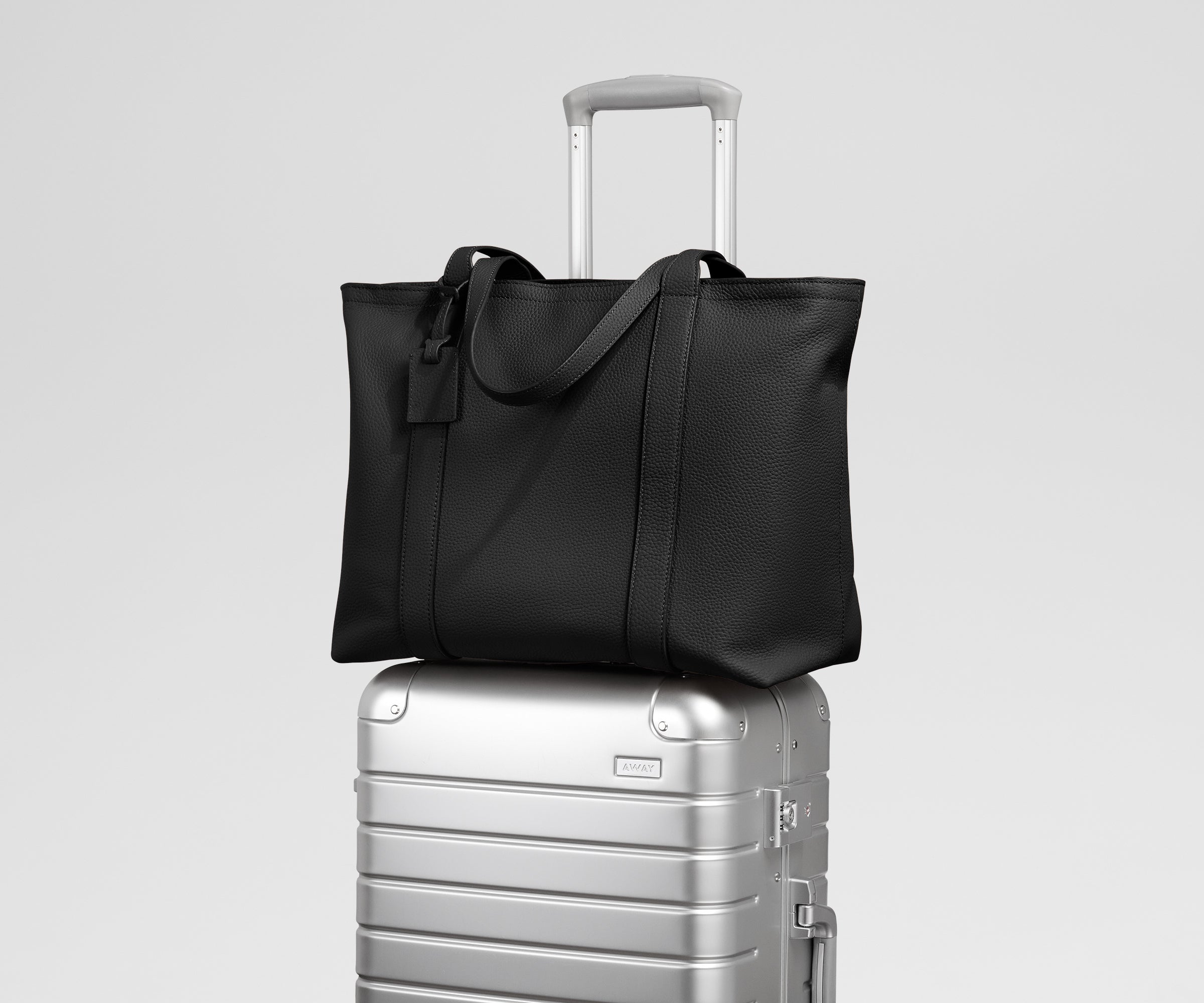 away-leather-tote-sac-cabas-cuir-jet-black image 8