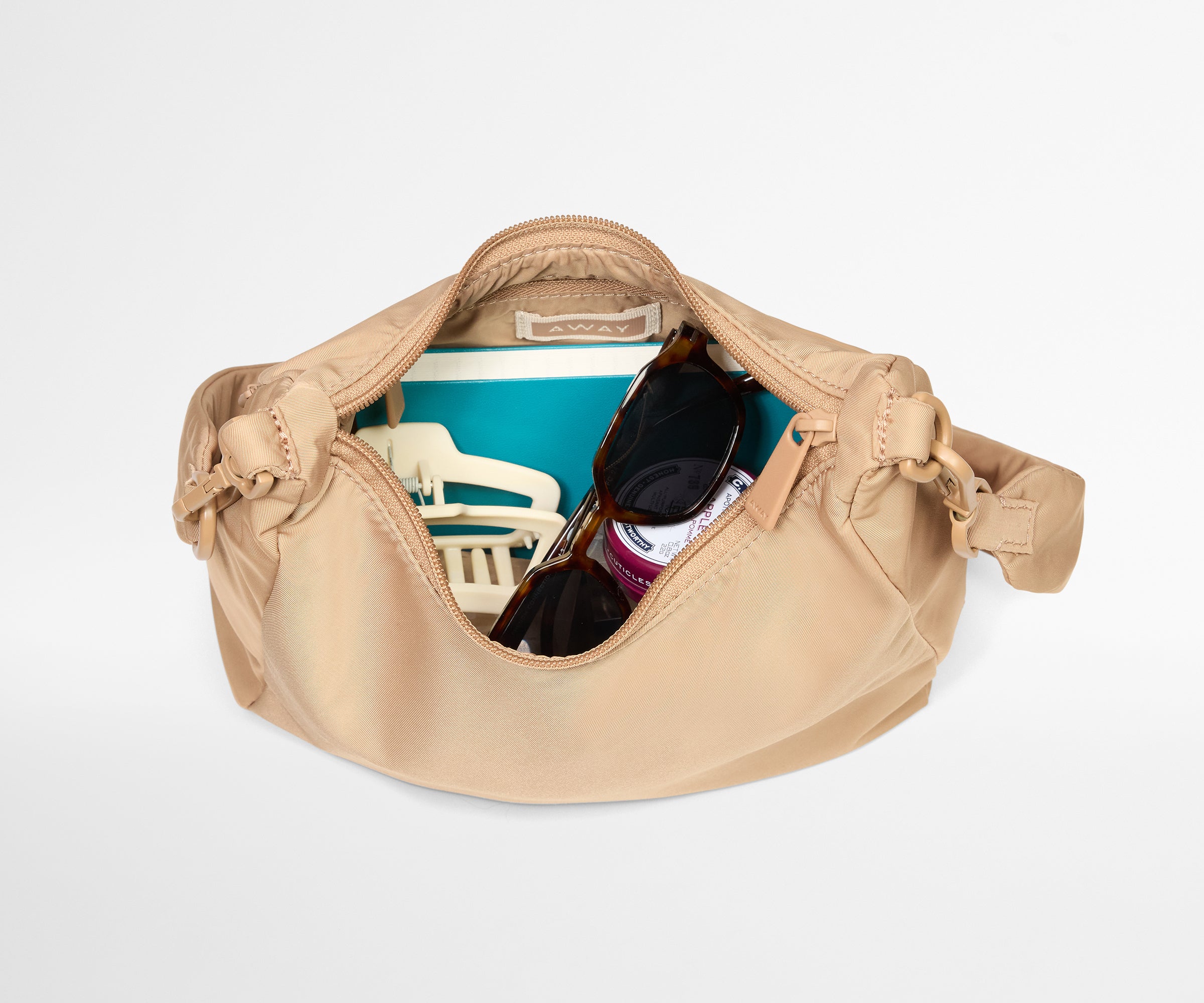 away-featherlight-duo-crossbody-sac-bandouli-re-camel-brown-lavable image 5