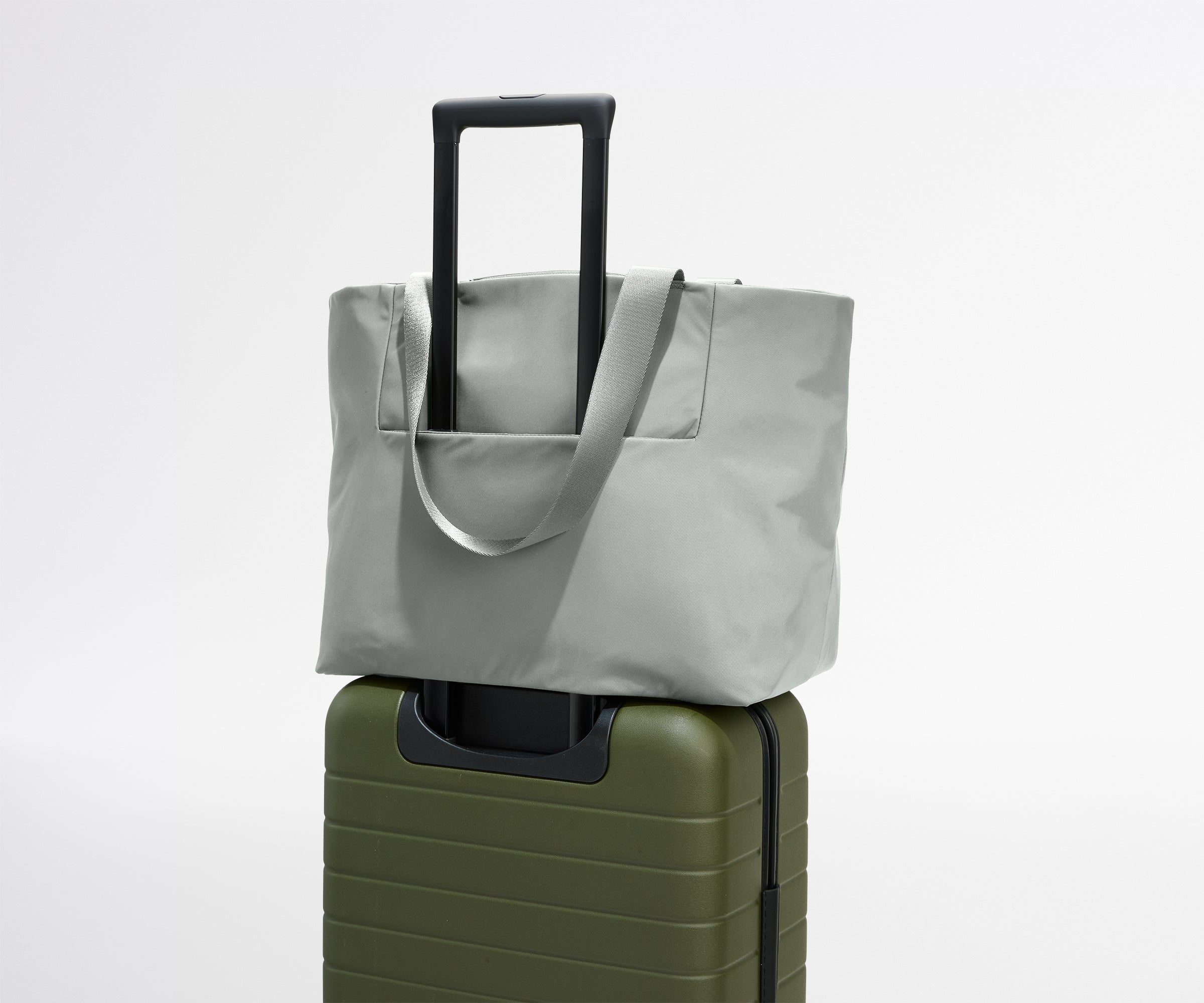 away-featherlight-tote-sac-tote-nordic-gray-ordinateur-16 image 7
