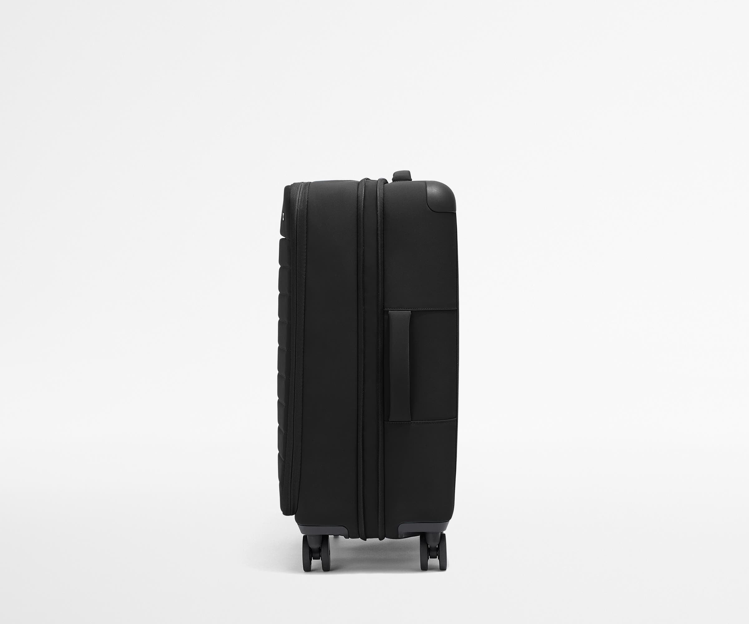 away-softside-medium-valise-souple-jet-black-nylon image 3