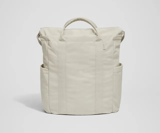 away-tote-bags-courtside-tote-blanc-tote-bag-tennis-nylon-d-perlant image 1