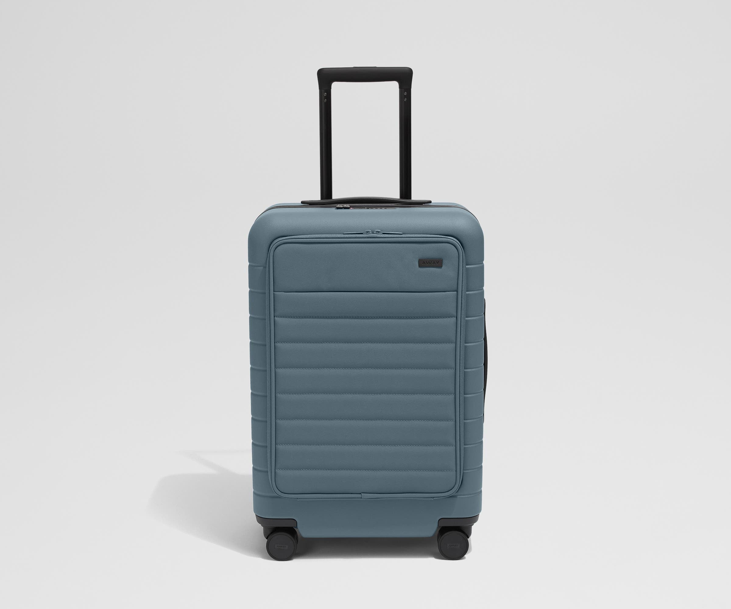 away-executive-bigger-carry-on-valise-cabine-bleu-coast-blue image 1