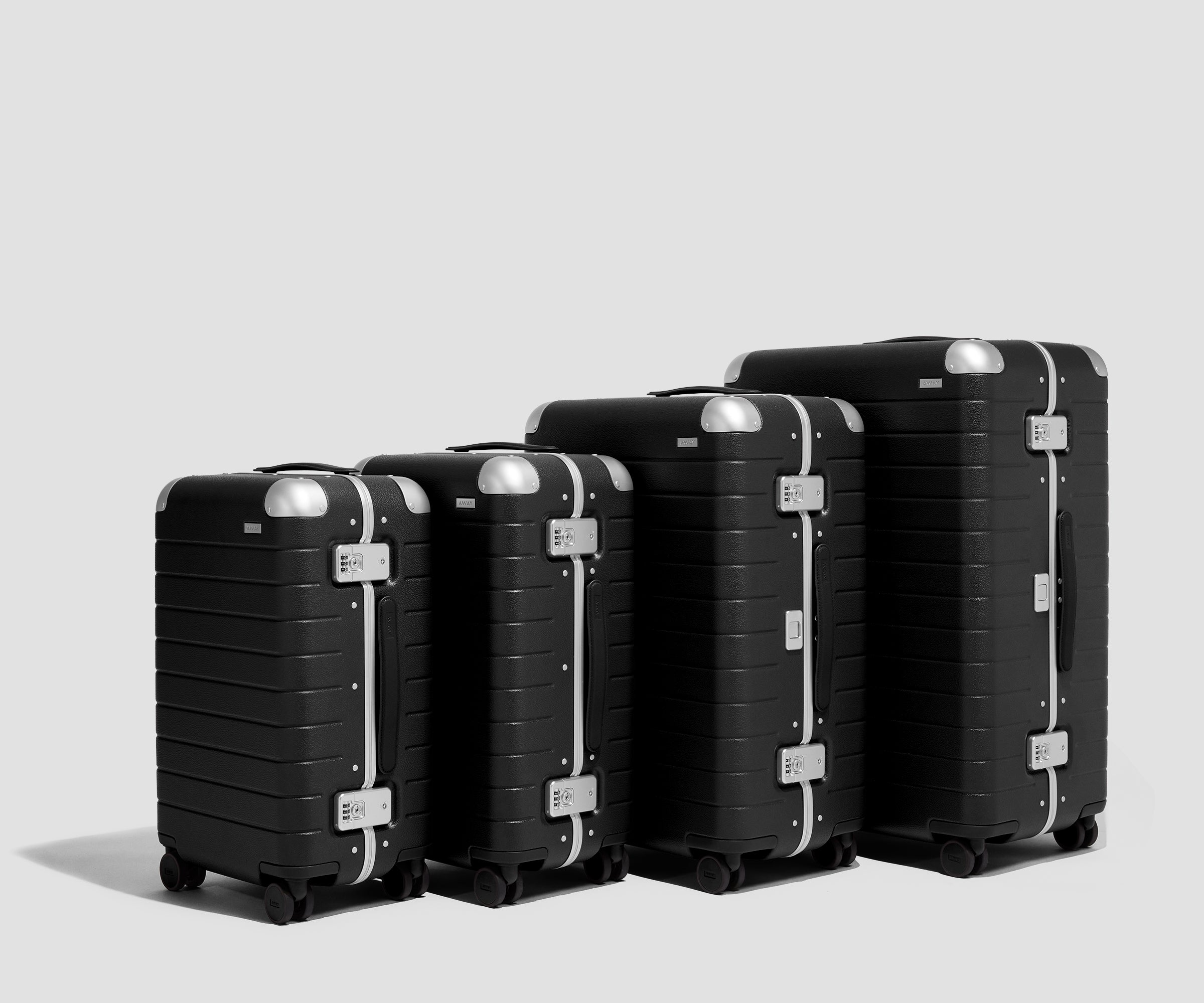 away-aluminum-edge-medium-valise-soute-noir-jet-black-aluminium image 8