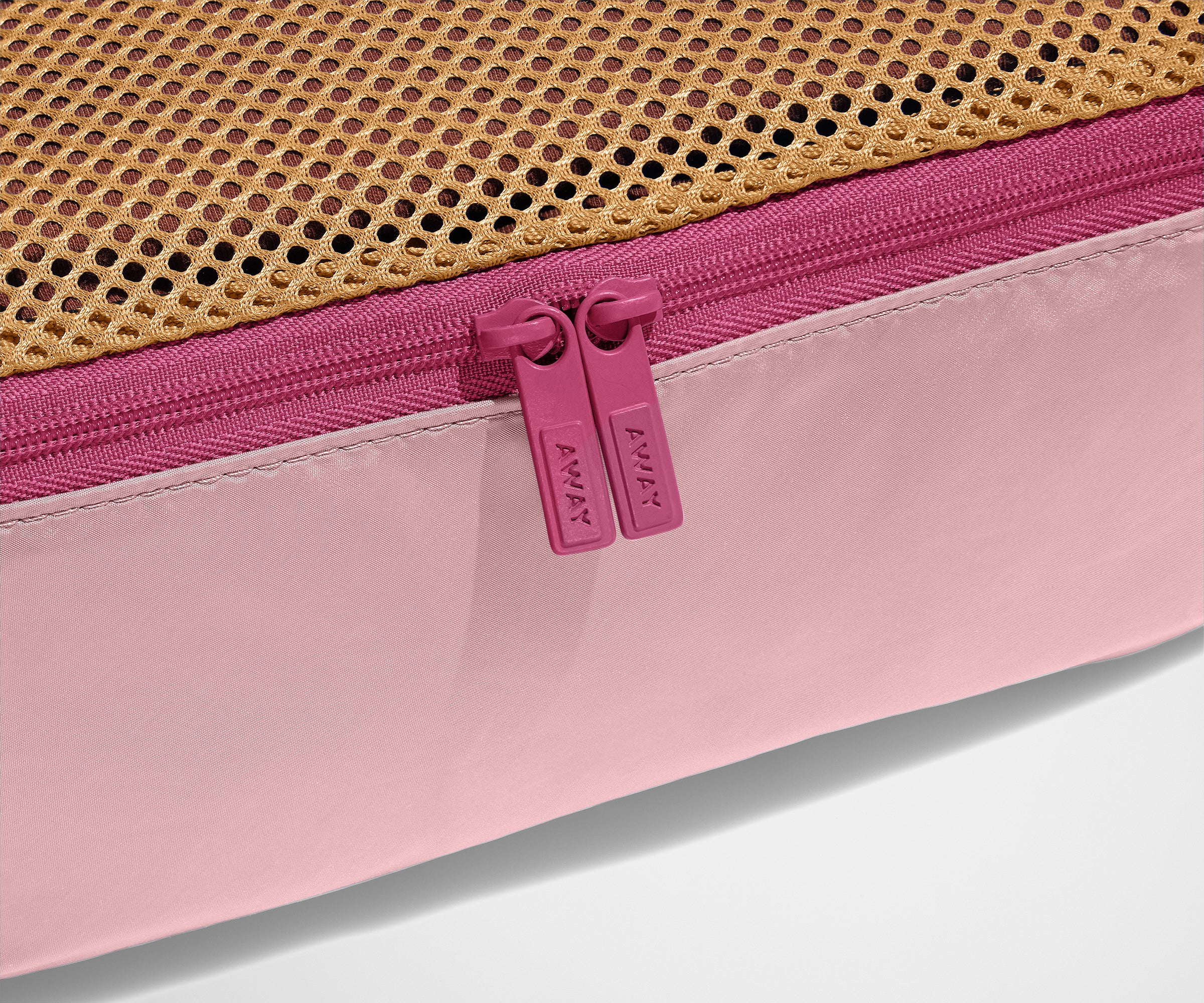 away-packing-cubes-organisateur-valise-pink-sand-x4 image 3