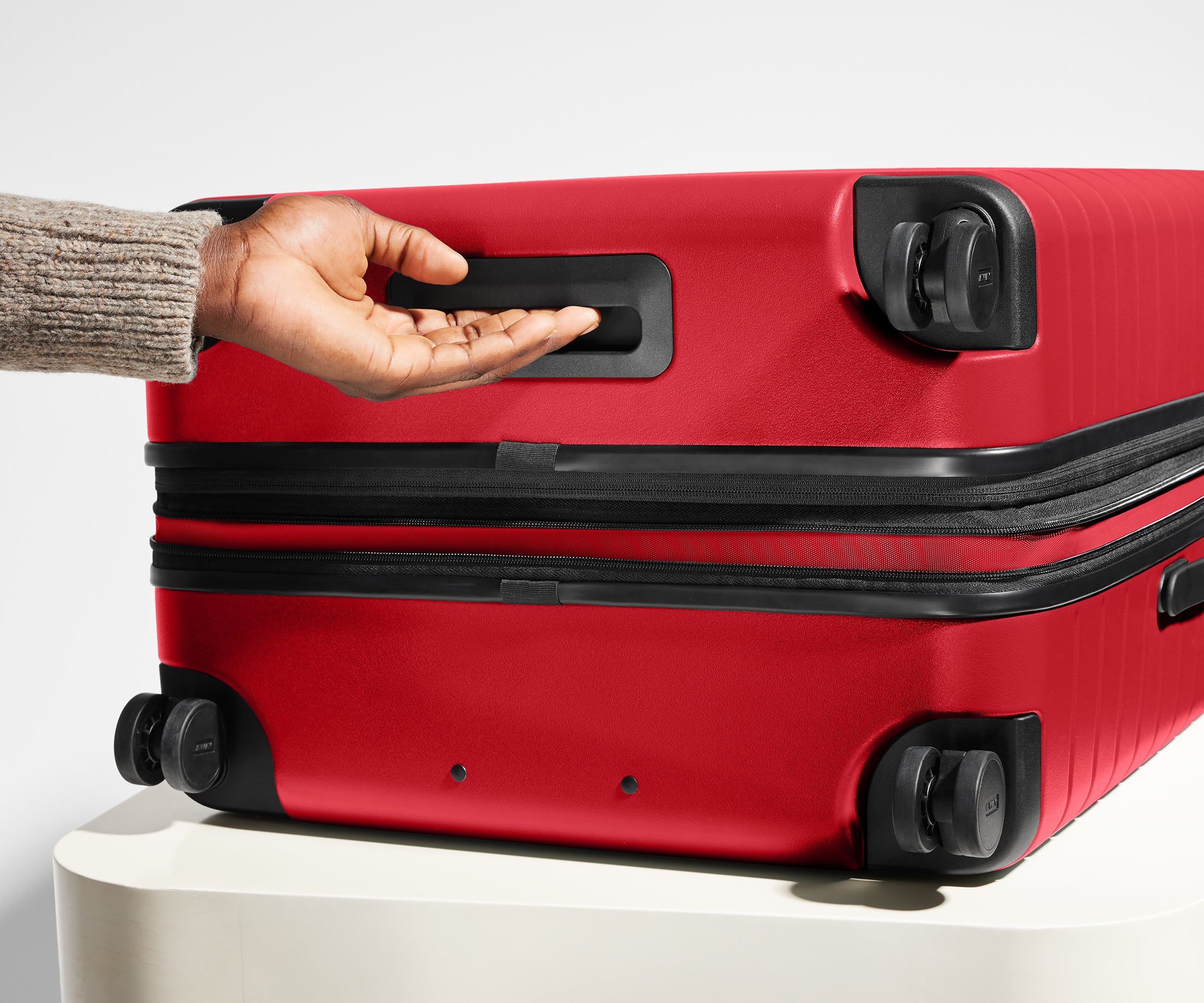 away-large-flex-valise-soute-rouge-extensible image 6