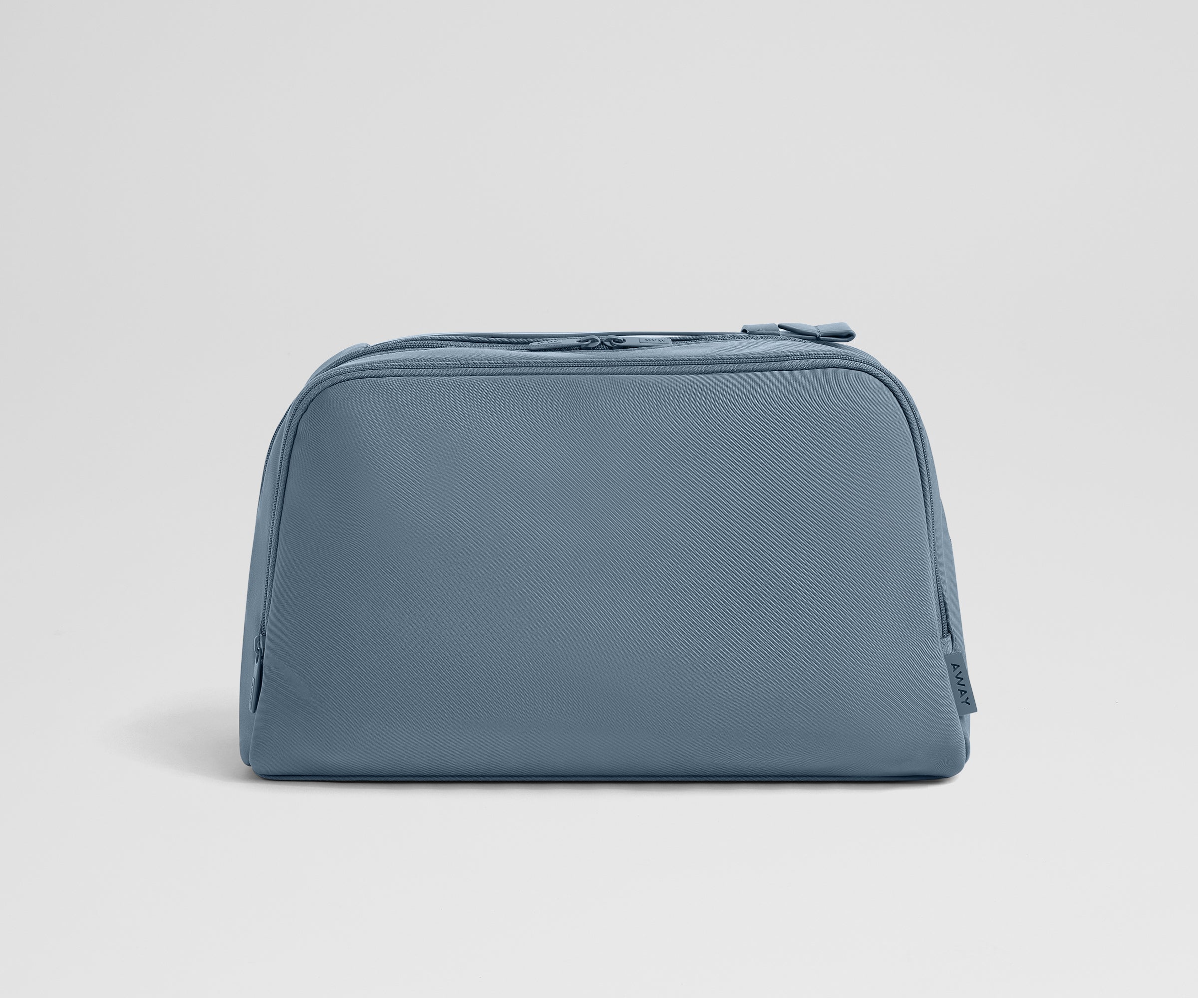 away-toiletry-bags-trousse-de-toilette-xl-coast-blue-grande image 1