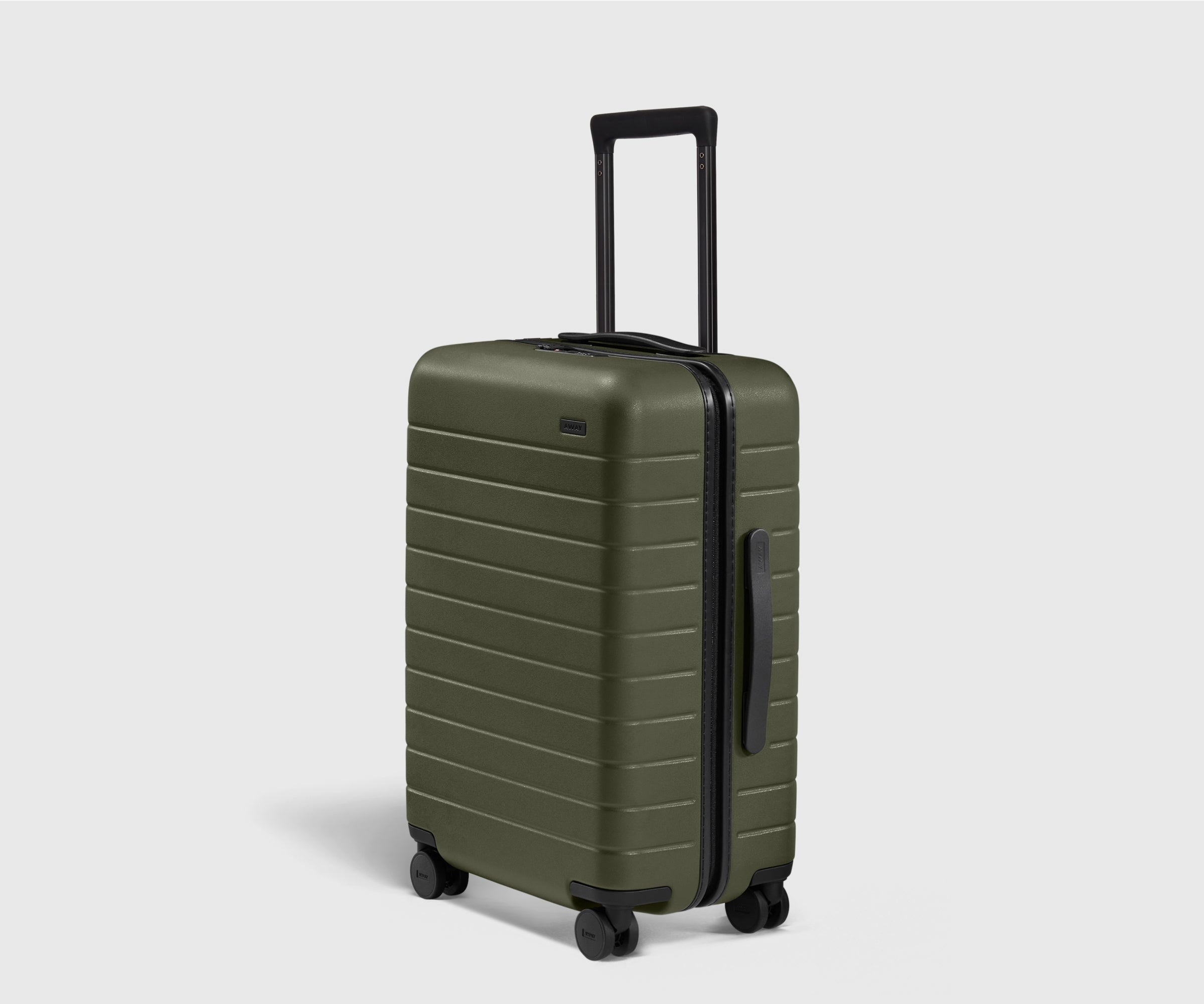 away-bigger-carry-on-valise-cabine-olive-green-rigide image 6