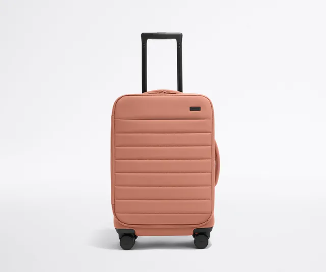 away-softside-carry-on-valise-cabine-clay-pink-souple image 1