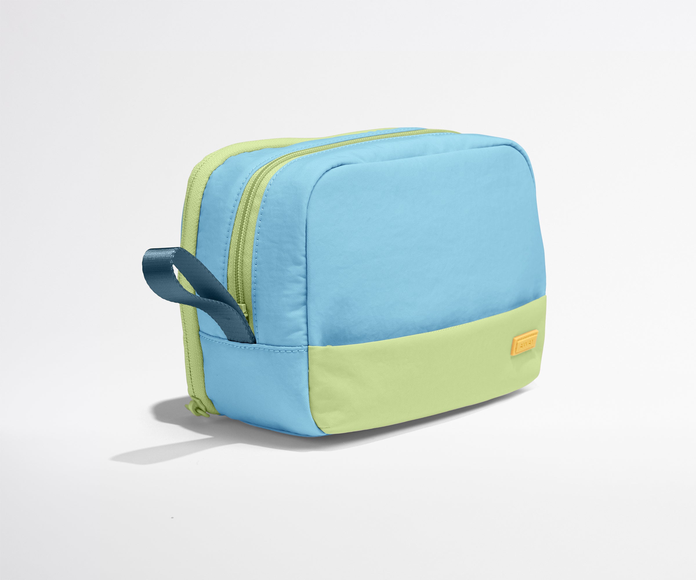 away-kids-toiletry-bag-trousse-toilette-enfant-bleu-libellule image 6