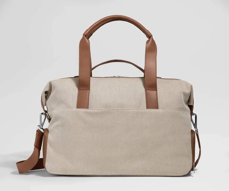 away-duffle-canvas-overnight-bag-sac-voyage-saddle-brown image 1