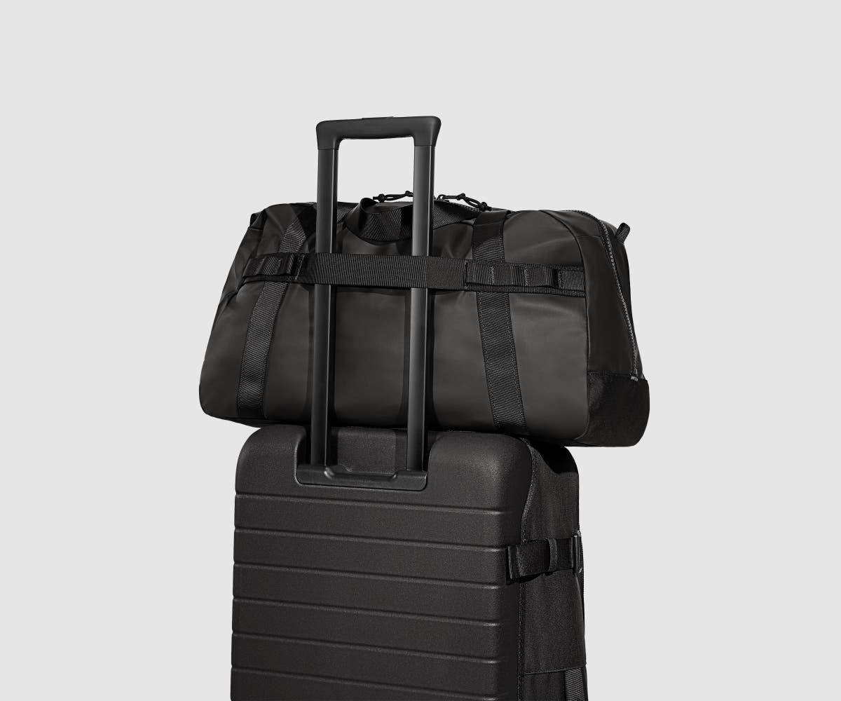 away-active-duffle-40l-sac-voyage-noir-l-ger-d-perlant image 6
