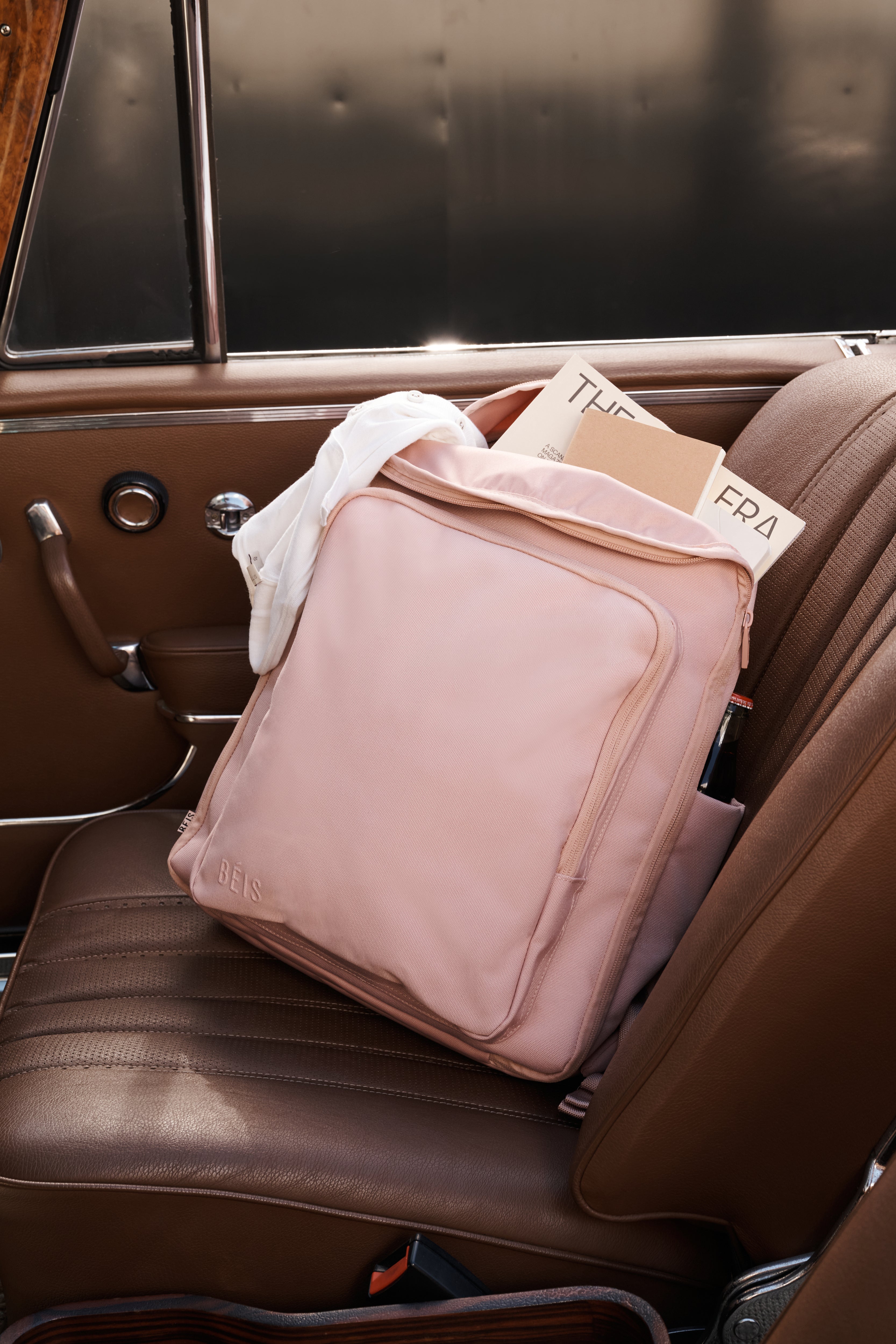 beis-travel-backpack-sac-dos-rose-atlas-pink image 4