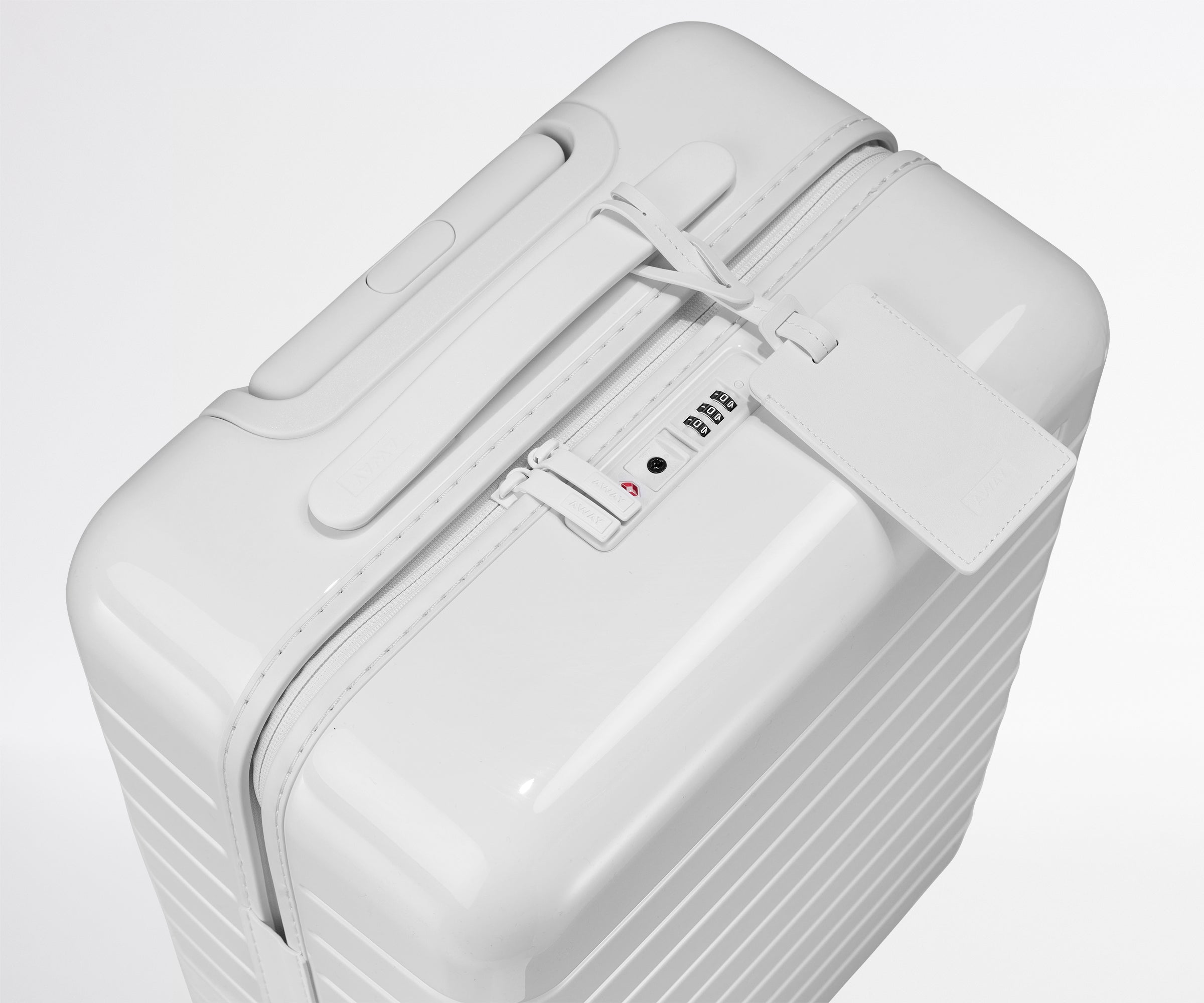 away-bigger-carry-on-valise-cabine-blanc-perle-compression image 5