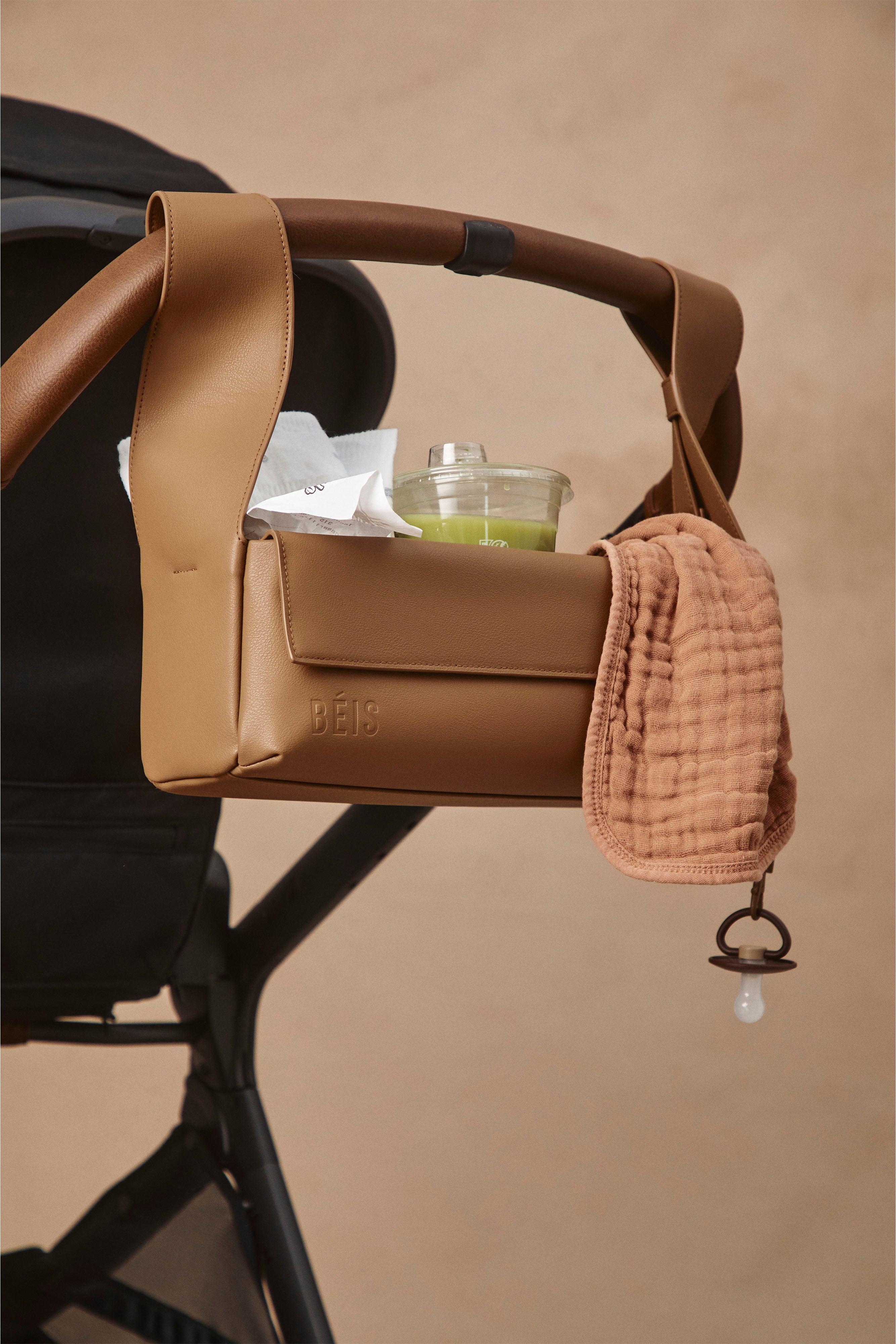 beis-convertible-caddy-sac-poussette-camel-bandouli-re image 2