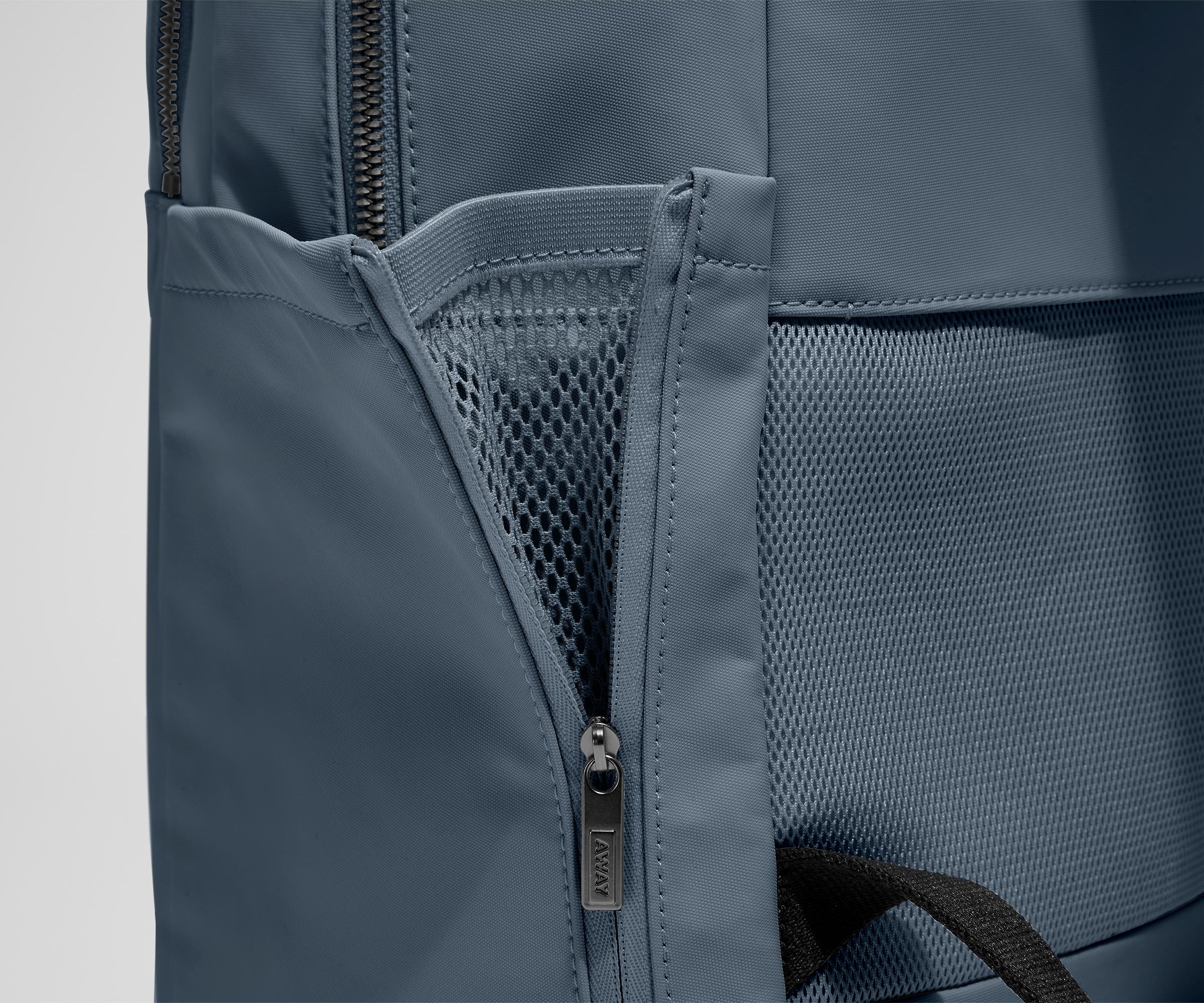 away-commuter-backpack-sac-dos-coast-blue image 7