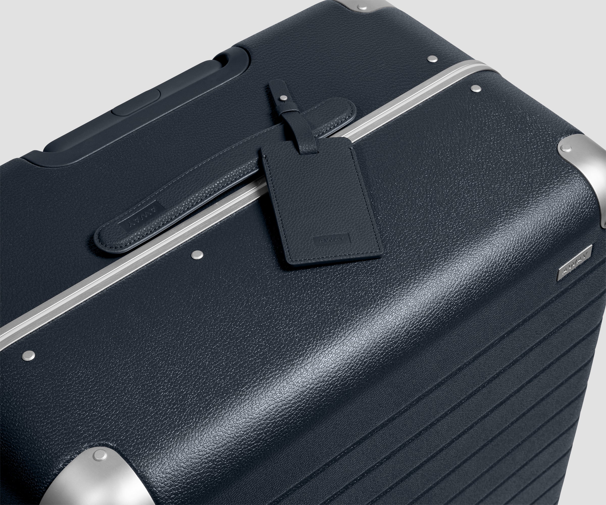 away-aluminum-edge-large-valise-soute-navy-blue-alu image 7