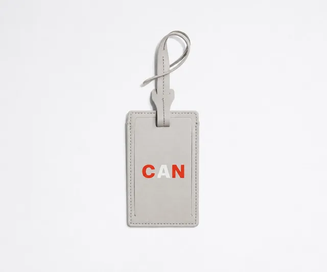 away-match-day-tiquette-bagage-canada-cuir image 1