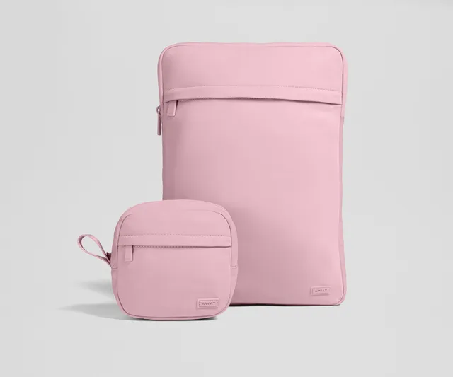 away-featherlight-tech-set-pochette-ordinateur-glacial-pink image 1