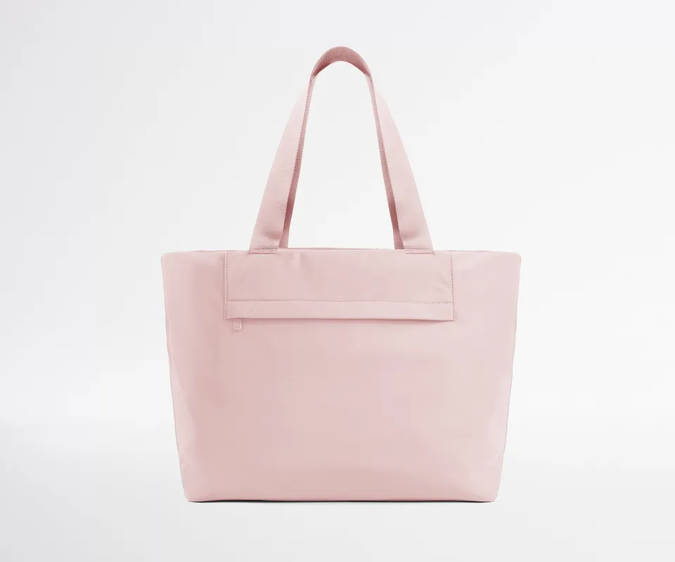 away-featherlight-tote-sac-tote-blush-pink-ordinateur-16-pouces image 1