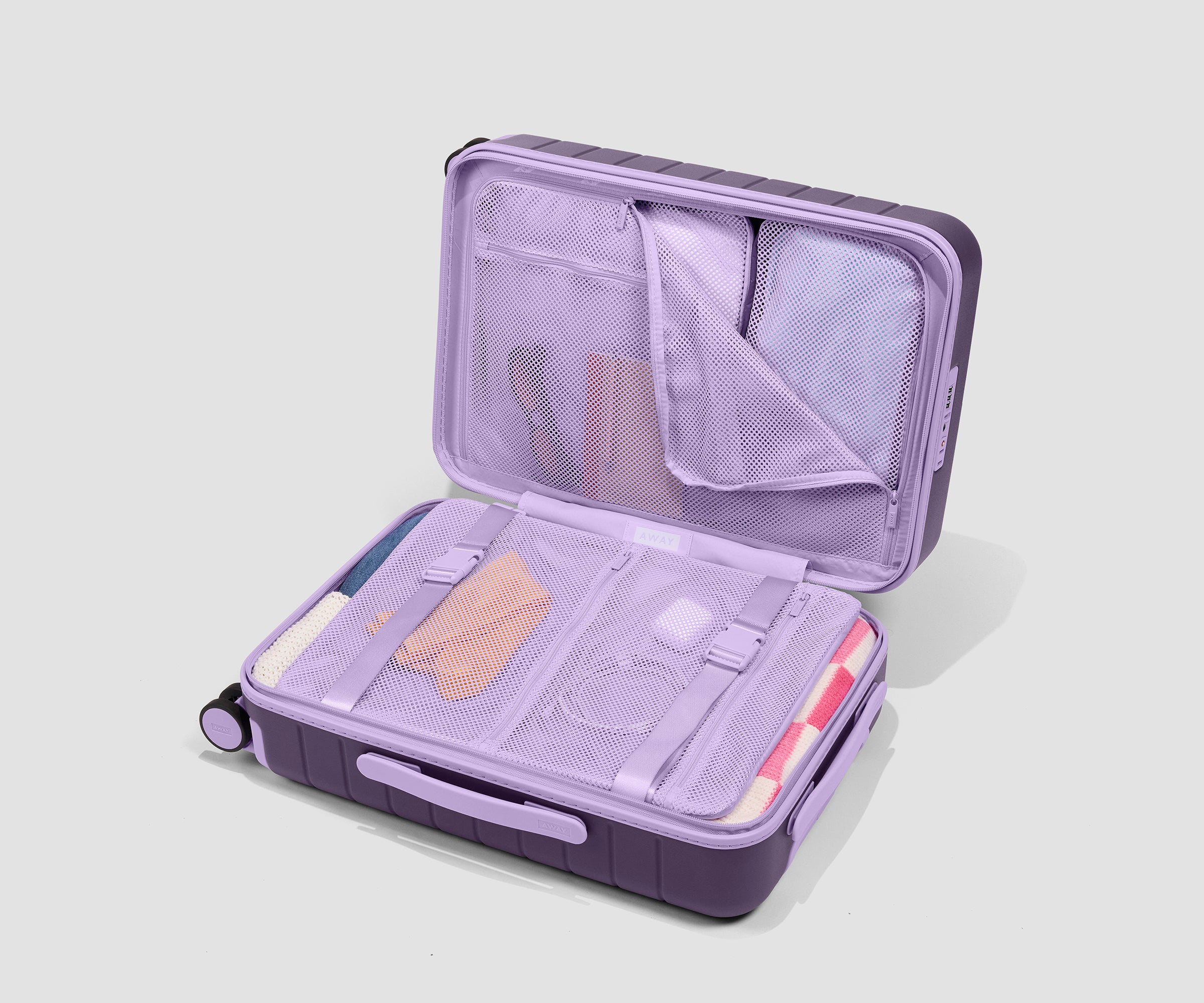 away-the-carry-on-valise-cabine-misty-purple-compression image 3