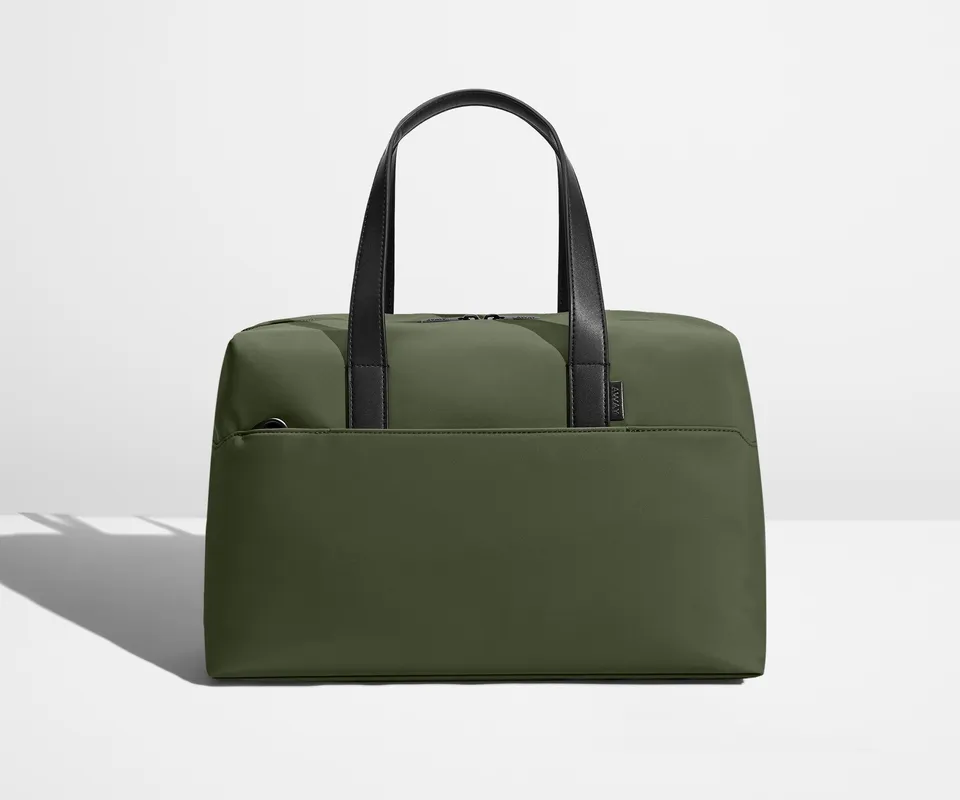 away-everywhere-bag-sac-bandouli-re-vert-olive-16-pouces image 1