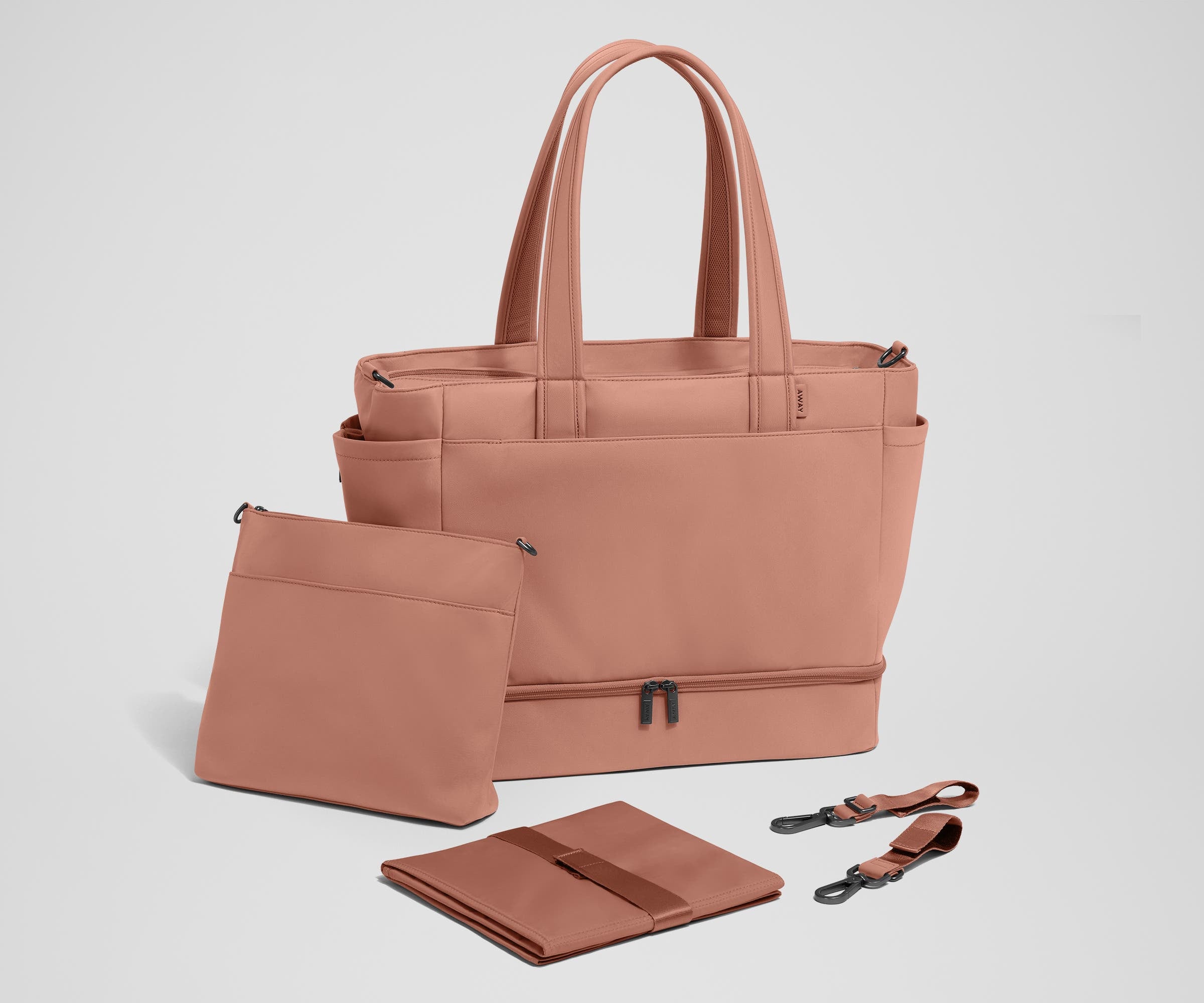 away-double-diaper-tote-sac-langer-rose-argile-b-b image 8