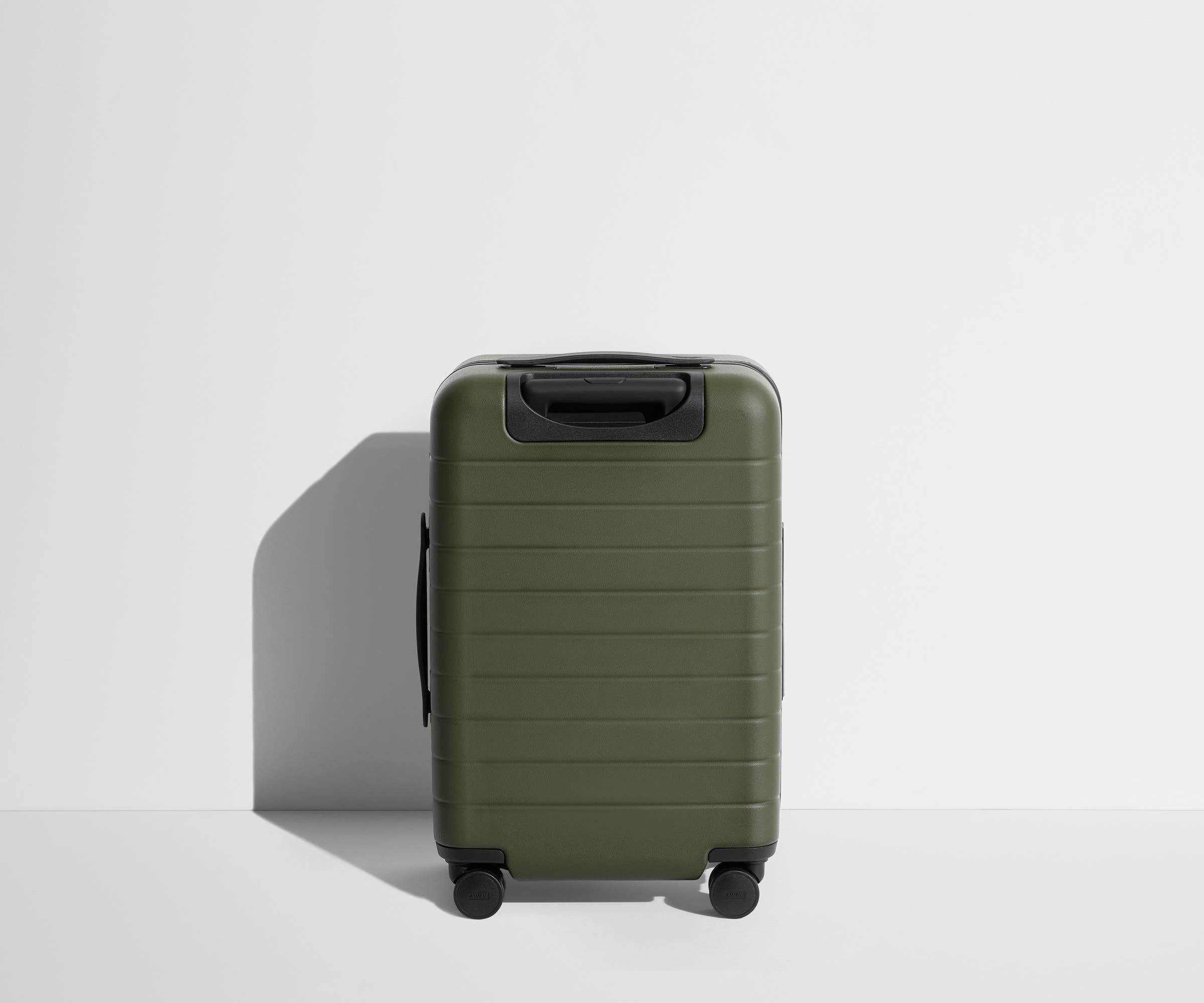 away-carry-on-flex-valise-cabine-vert-olive-extensible image 8