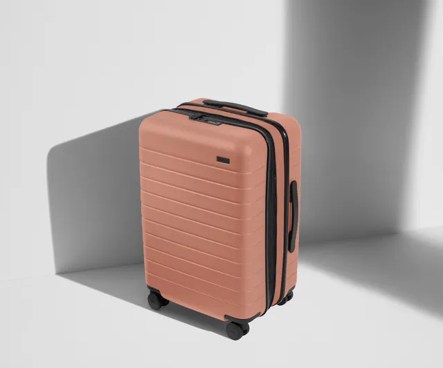 away-bigger-carry-on-flex-valise-cabine-clay-pink image 1