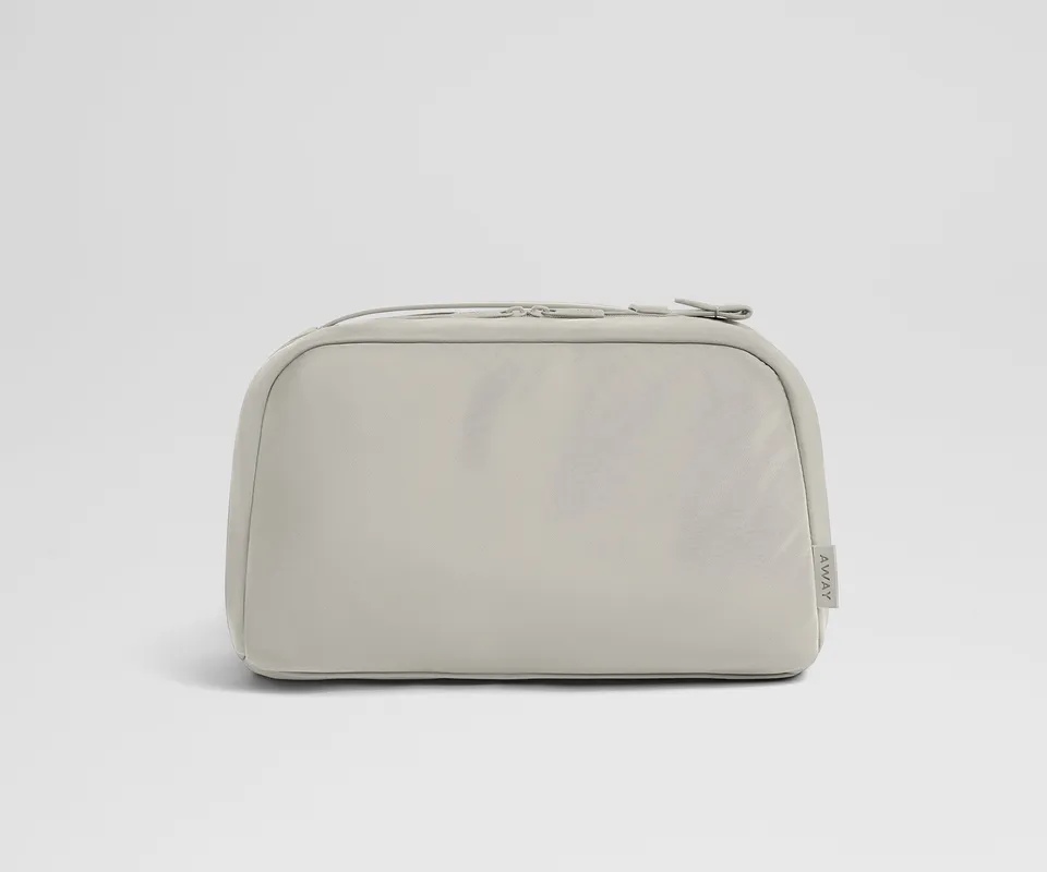 away-large-trousse-toilette-cloud-gray-grande image 1