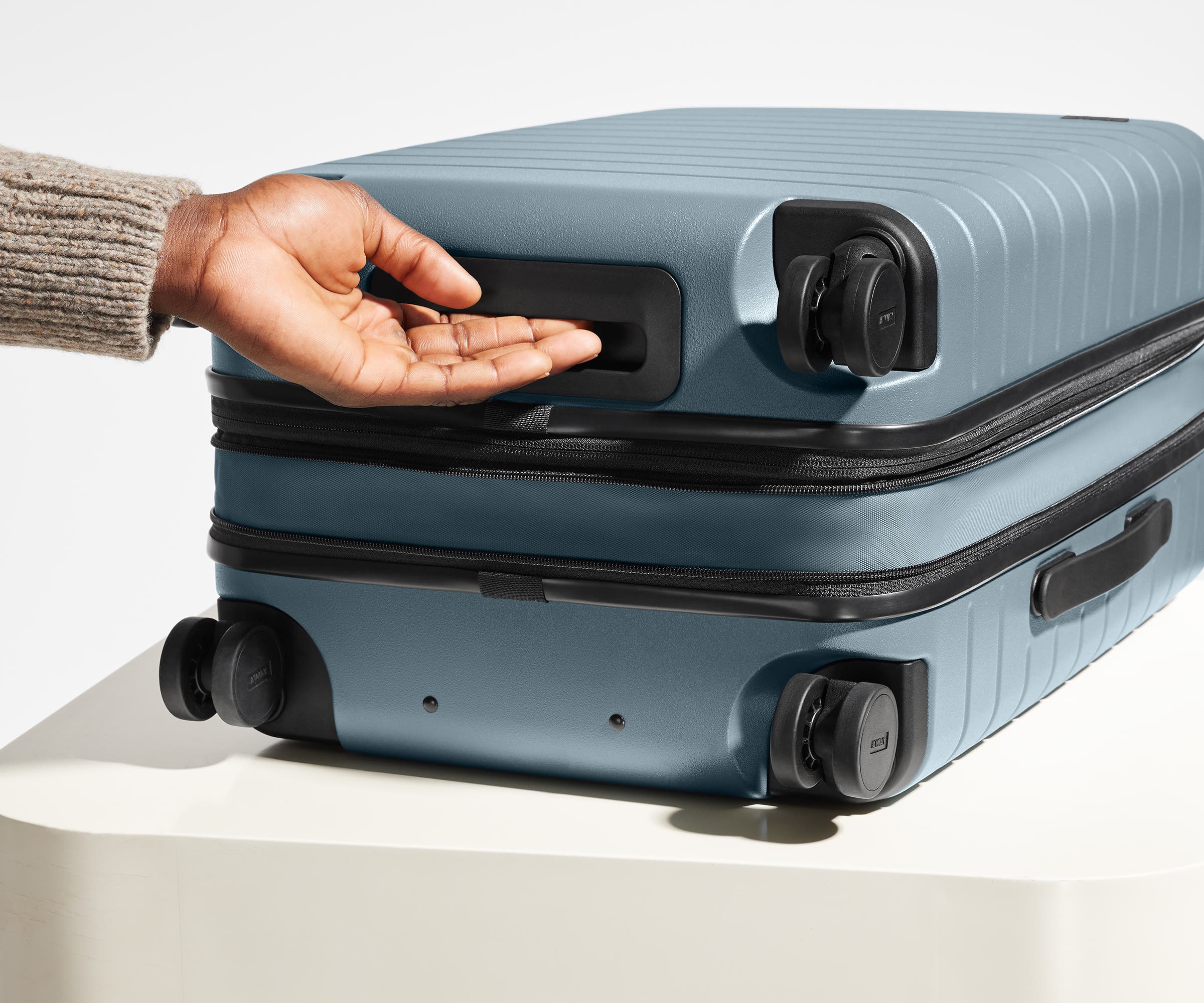 away-carry-on-flex-valise-cabine-coast-blue-extensible image 7