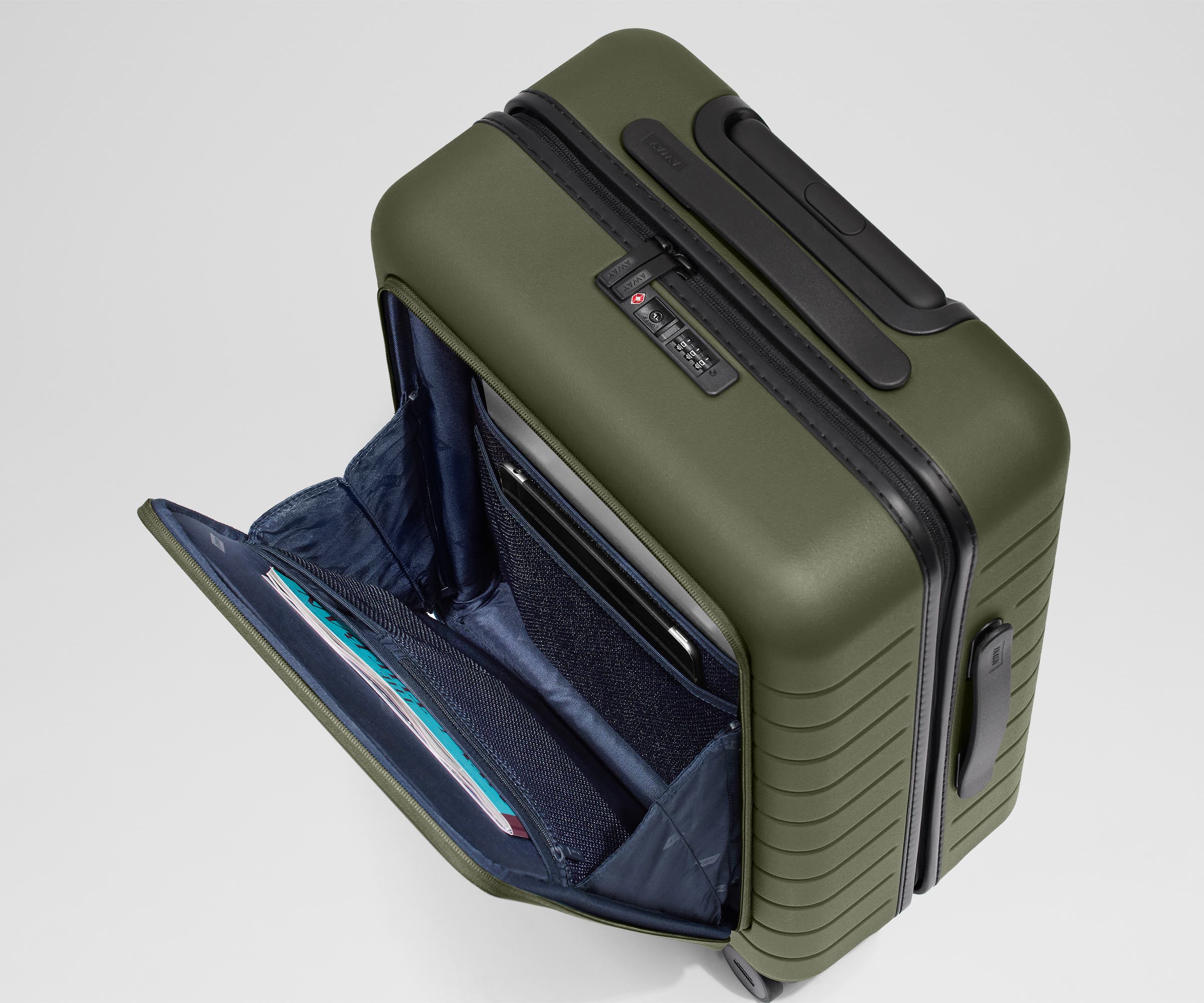 away-executive-carry-on-valise-cabine-olive-green-laptop image 7