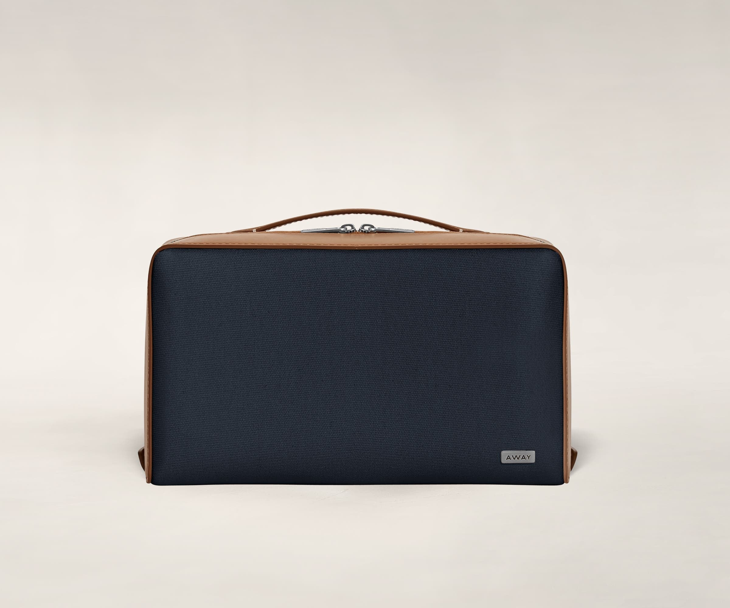 away-toiletry-bags-large-trousse-de-toilette-marine image 1