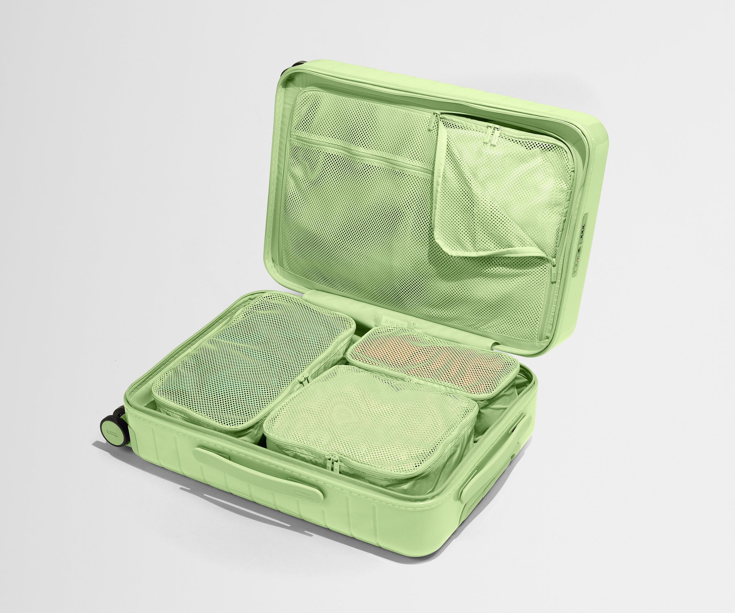 away-insider-packing-cubes-organiseur-matcha-milk-x4 image 3