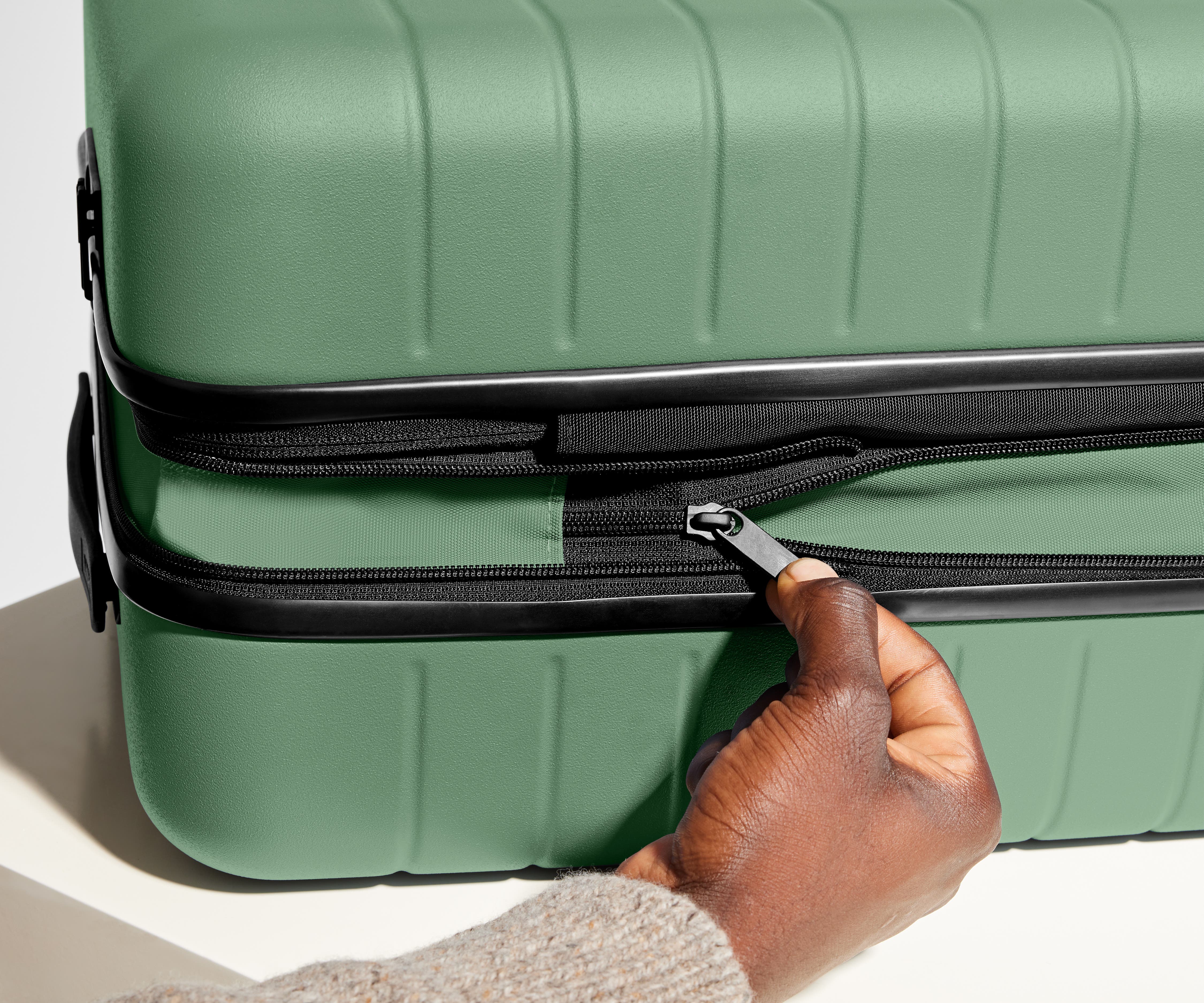 away-medium-flex-the-valise-soute-sea-green image 5