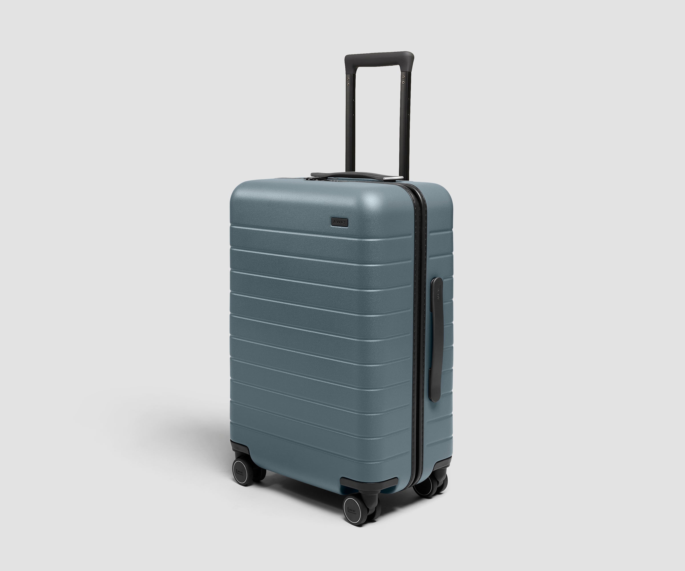 away-bigger-carry-on-3-valise-cabine-coast-blue-rigide image 2