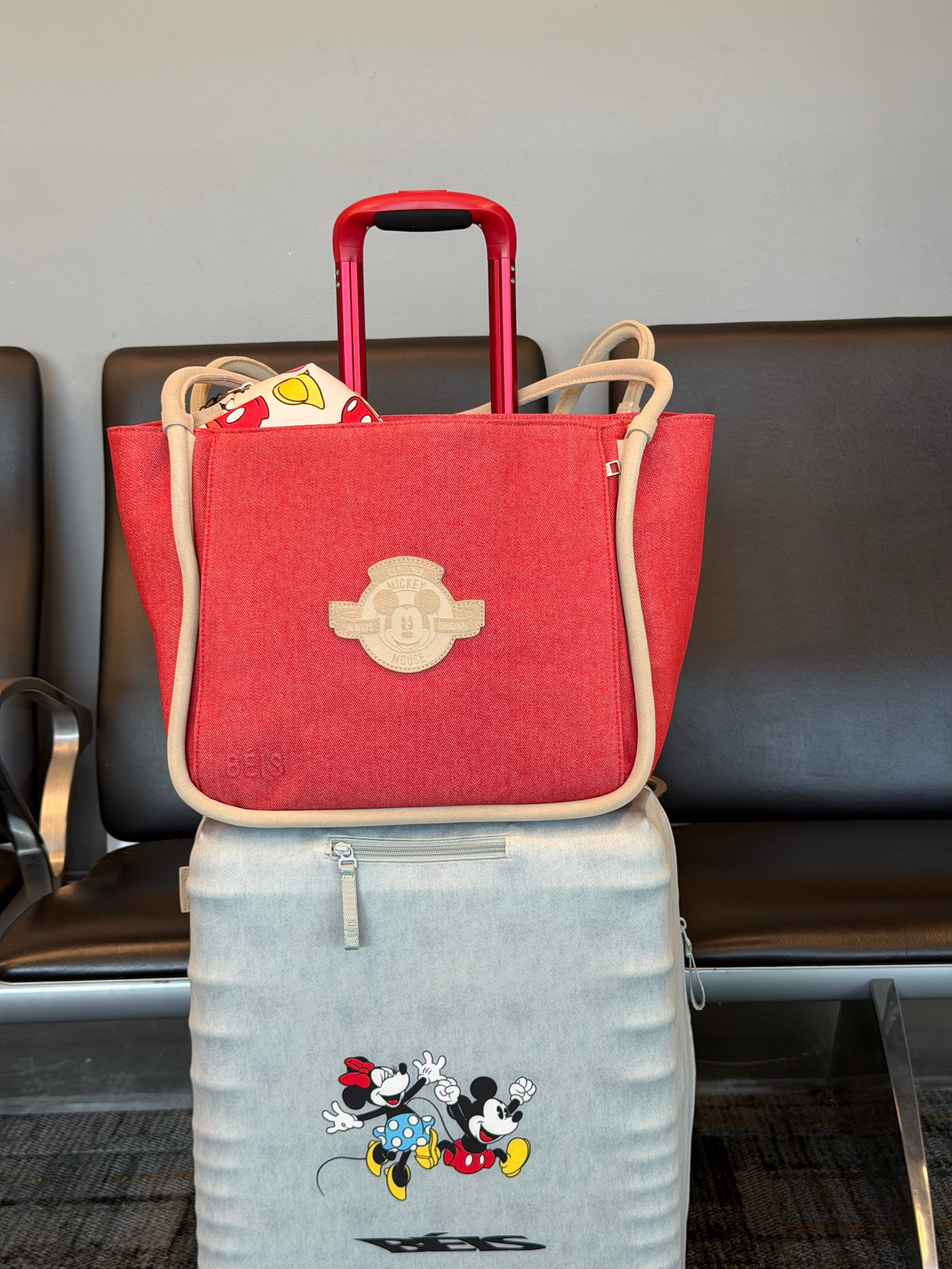 beis-disney-tote-tote-bag-rouge-jeans-mickey image 4