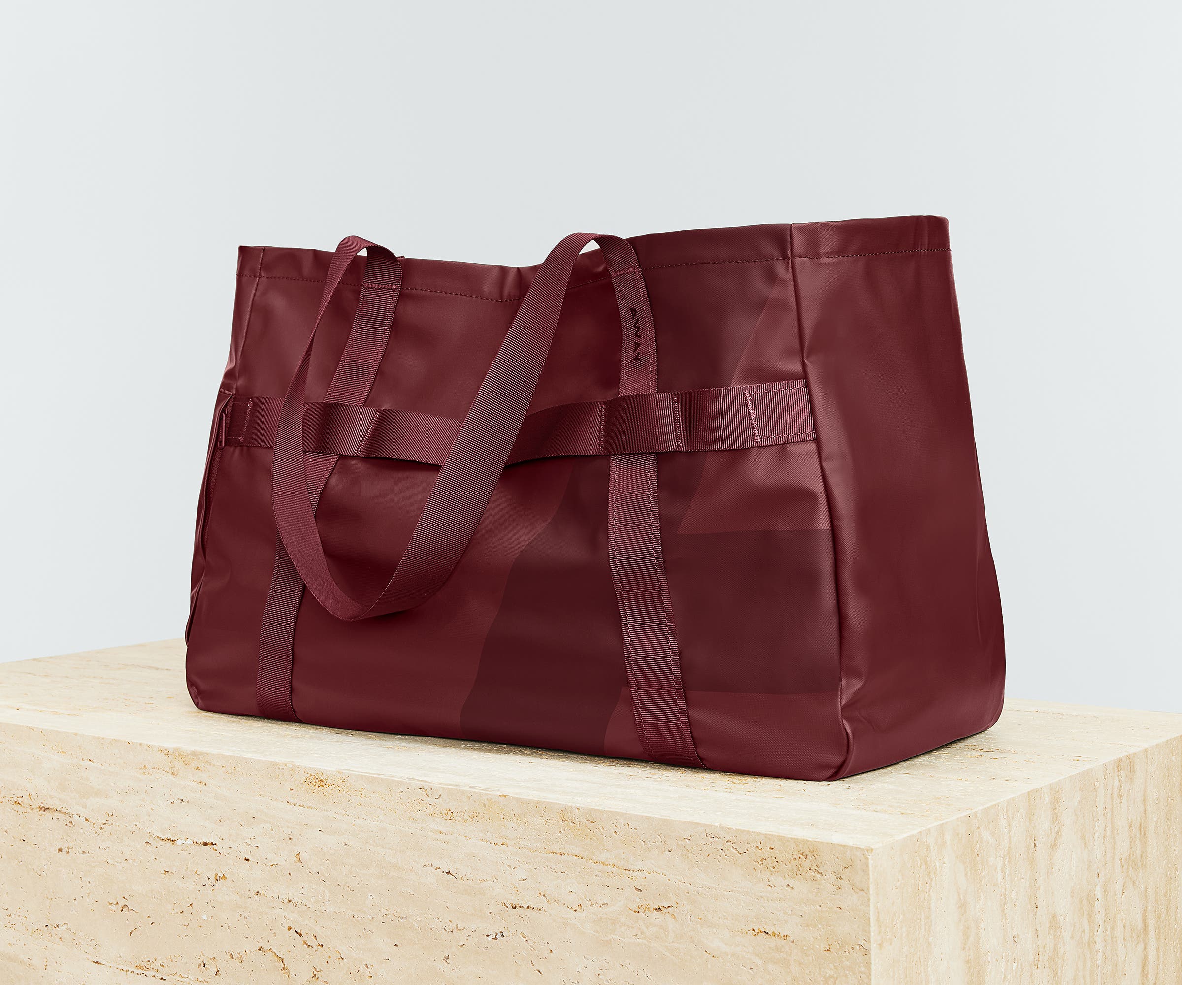 away-active-tote-45l-sac-tote-rouge-bordeaux image 2