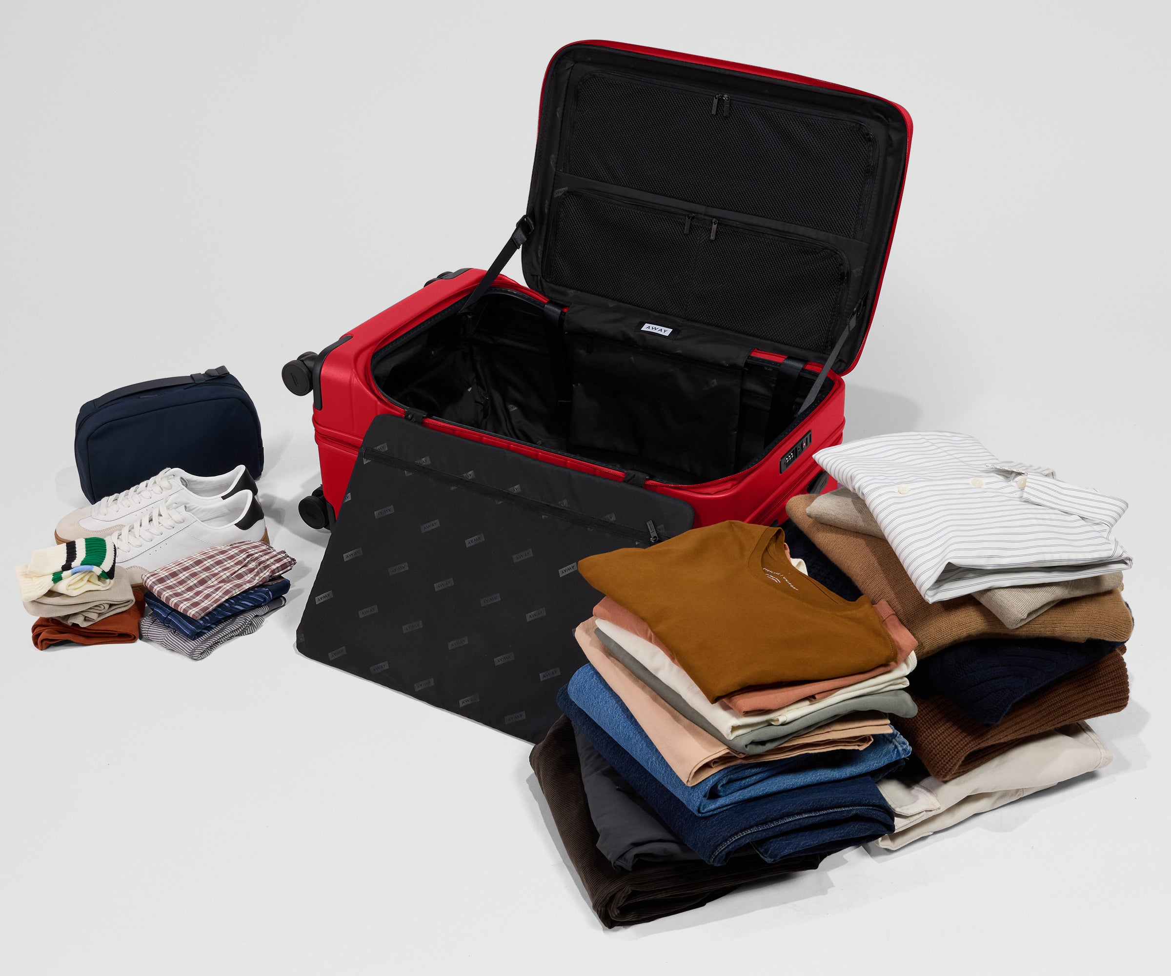 away-topside-medium-trunk-valise-soute-cherry-red-tsa image 4