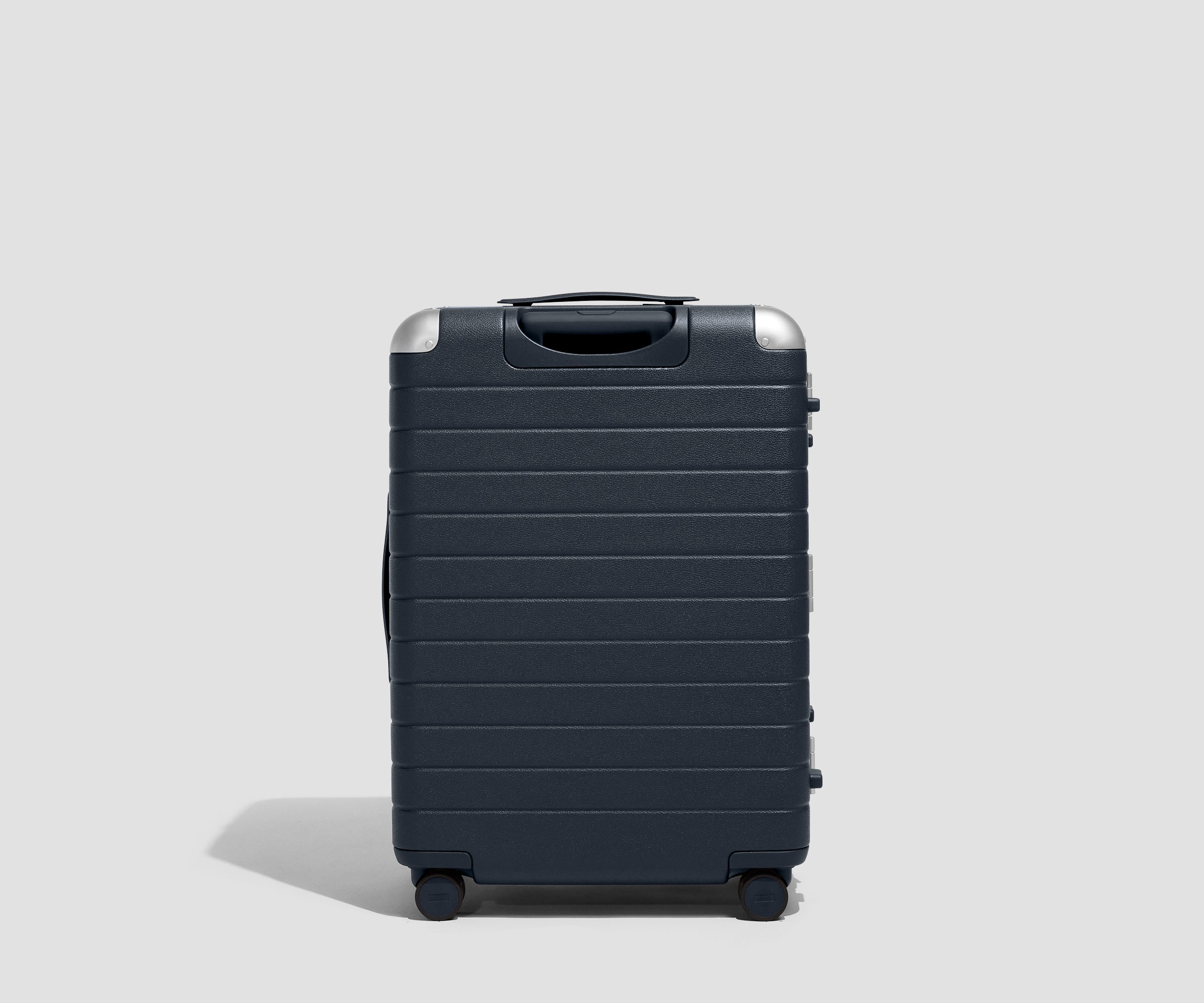 away-aluminum-edge-medium-valise-soute-bleu-marine image 6