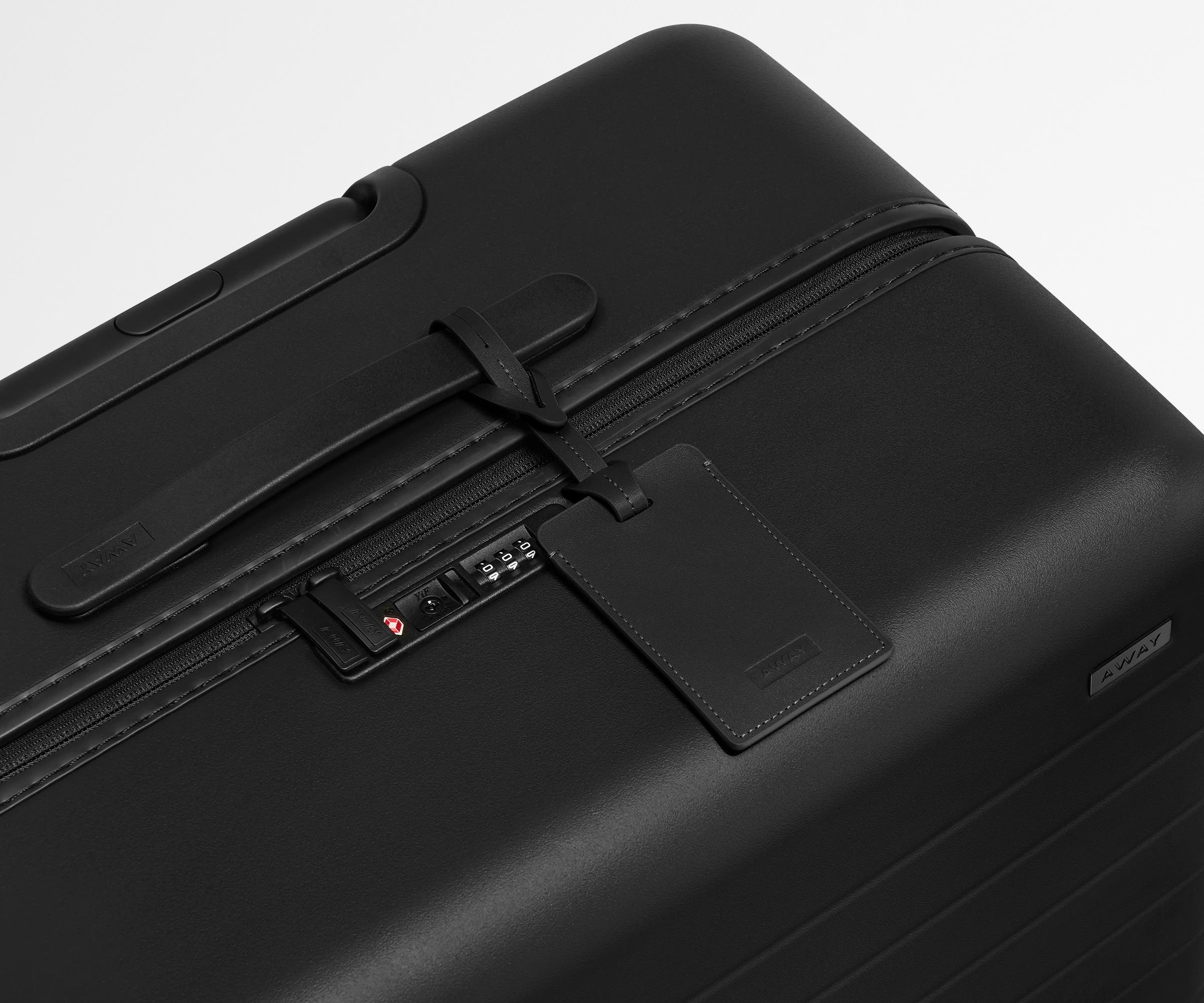away-the-medium-valise-soute-rigide-jet-black-compression image 8