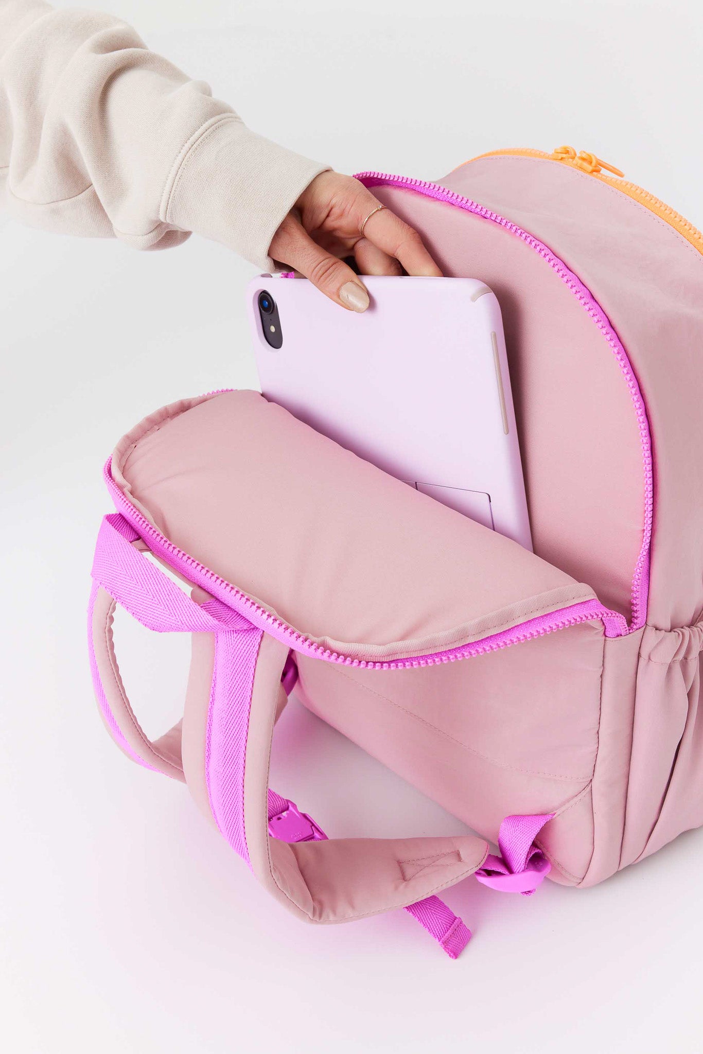 beis-kids-backpack-sac-dos-enfant-atlas-pink image 5