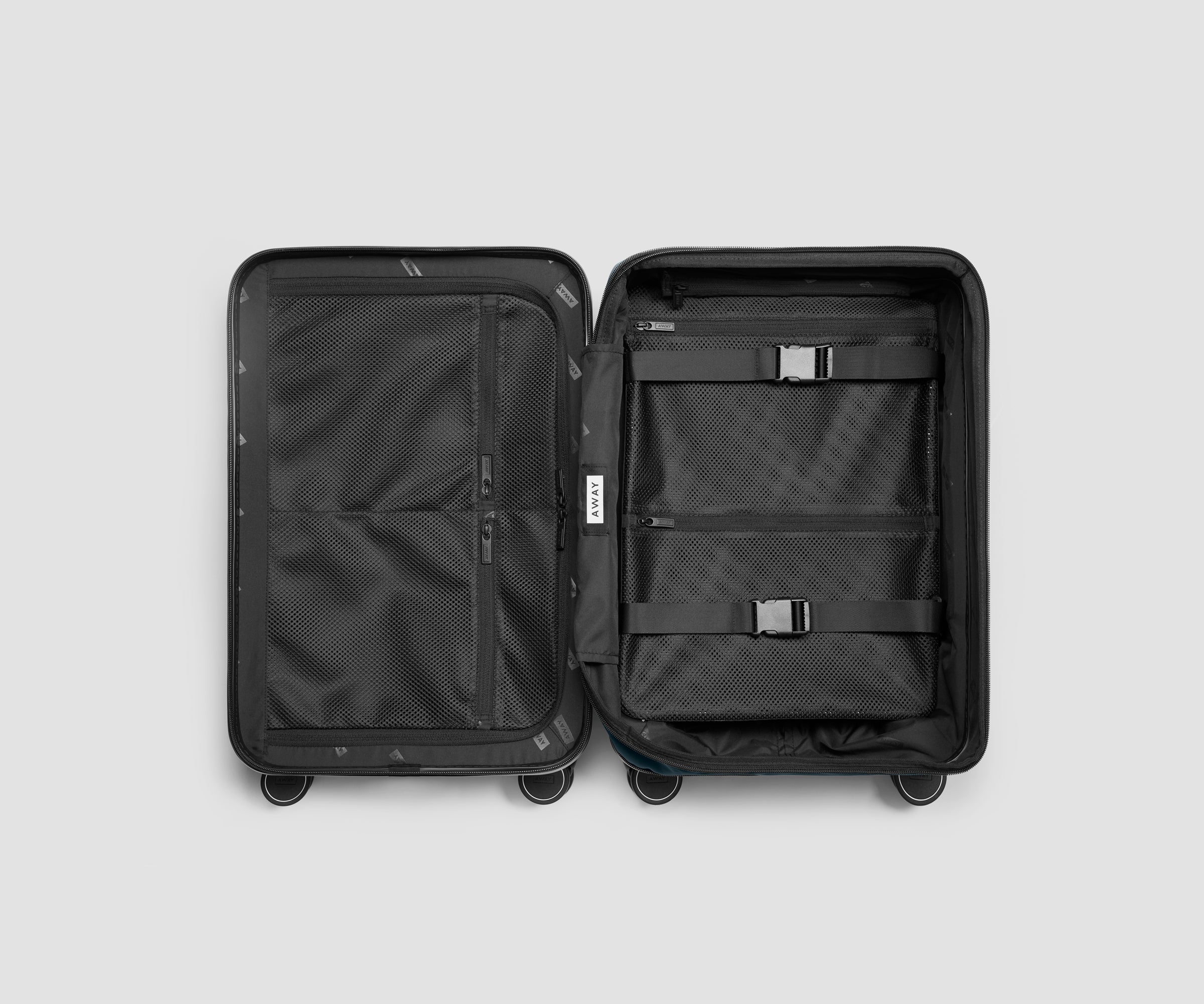 away-the-carry-on-flex-3-valise-cabine-bleu-marine-extensible image 4