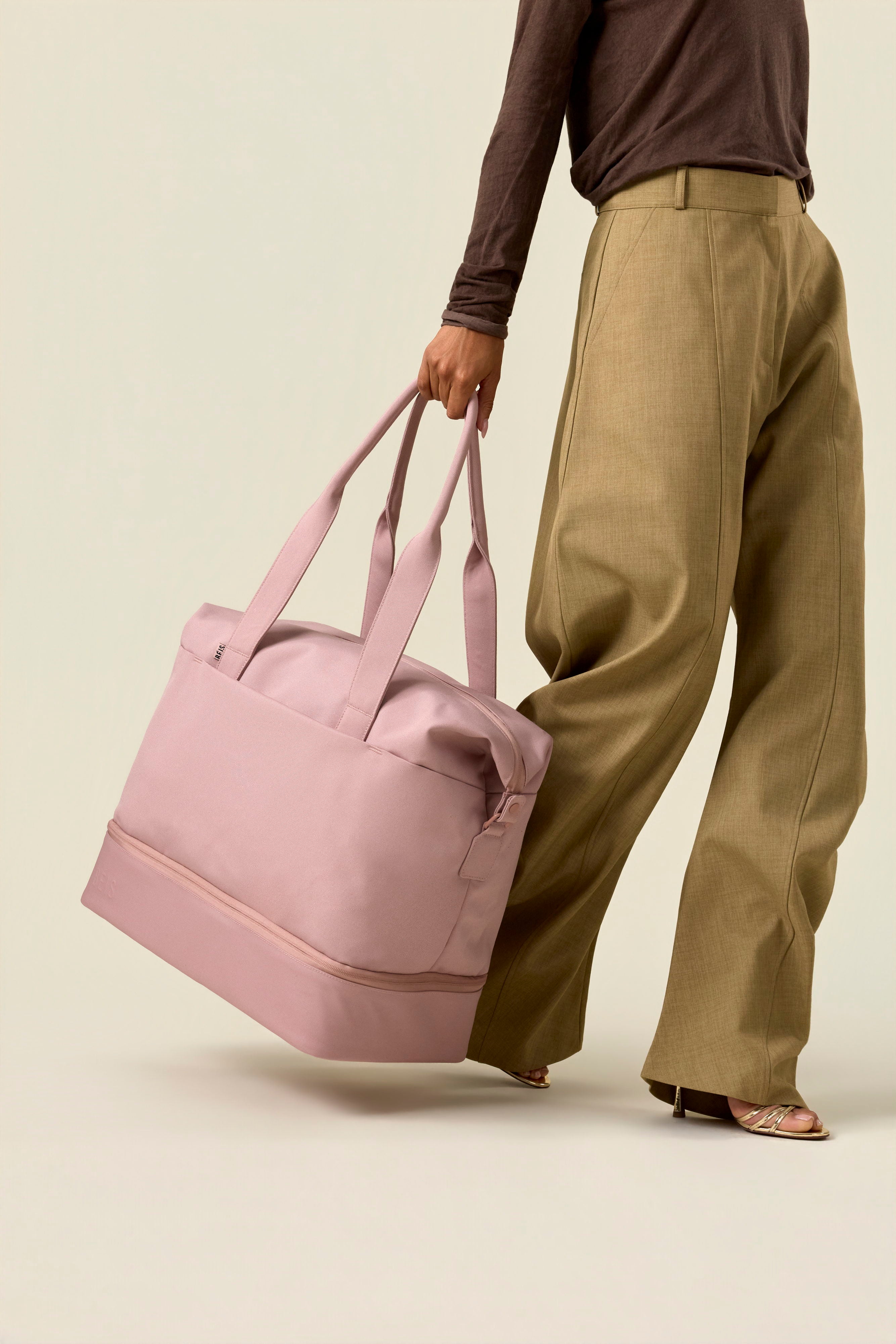 beis-the-overpacker-starter-set-ensemble-valises-rose-rigide image 4